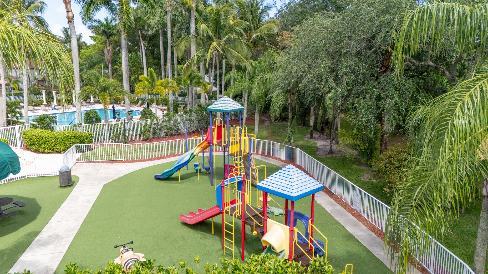 MIZNER POINTE OF BOCA VIA ANCHO - Residential