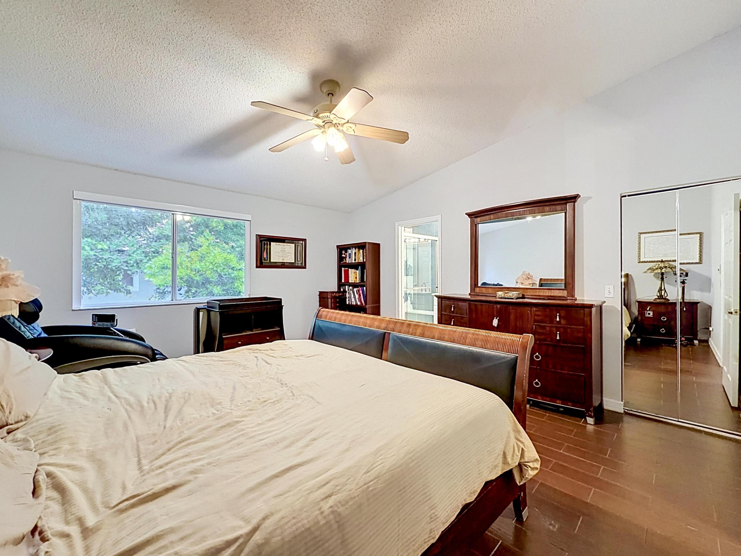 MIZNER POINTE OF BOCA VIA ANCHO - Residential
