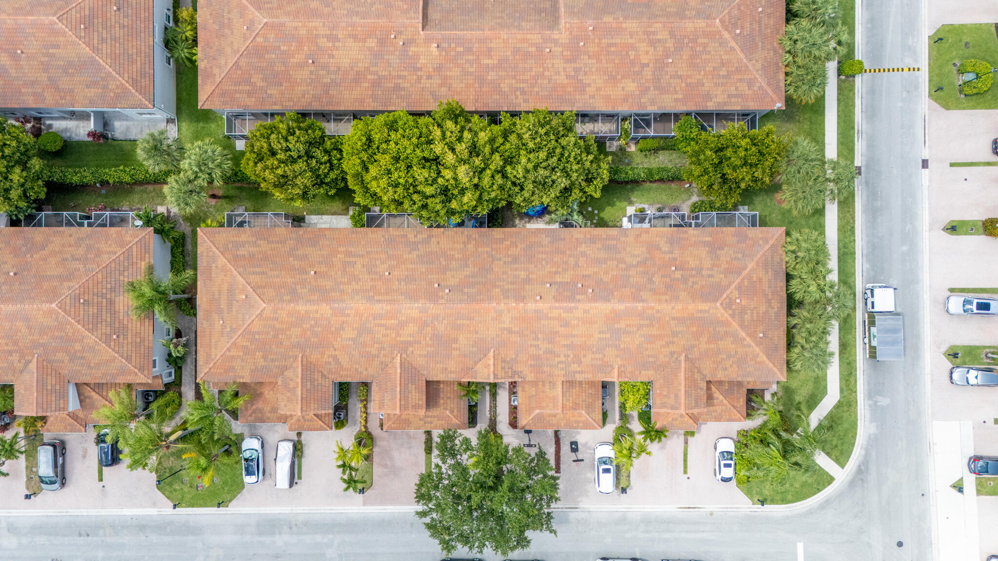 MIZNER POINTE OF BOCA VIA ANCHO - Residential