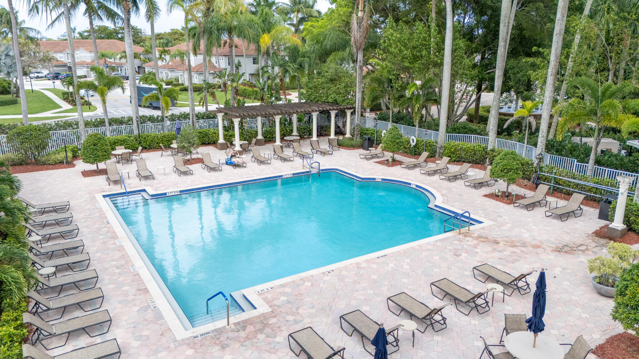 MIZNER POINTE OF BOCA VIA ANCHO - Residential