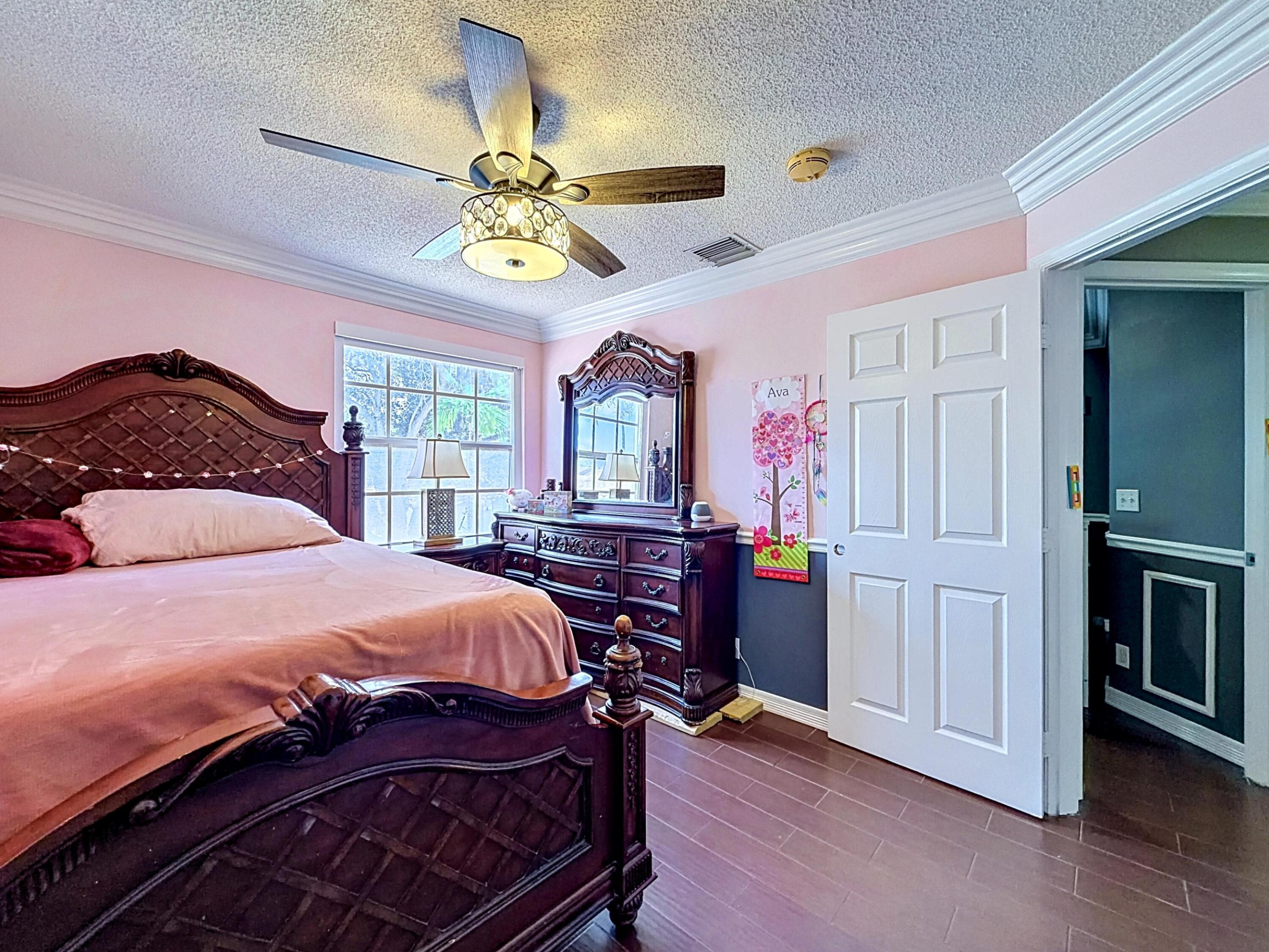MIZNER POINTE OF BOCA VIA ANCHO - Residential