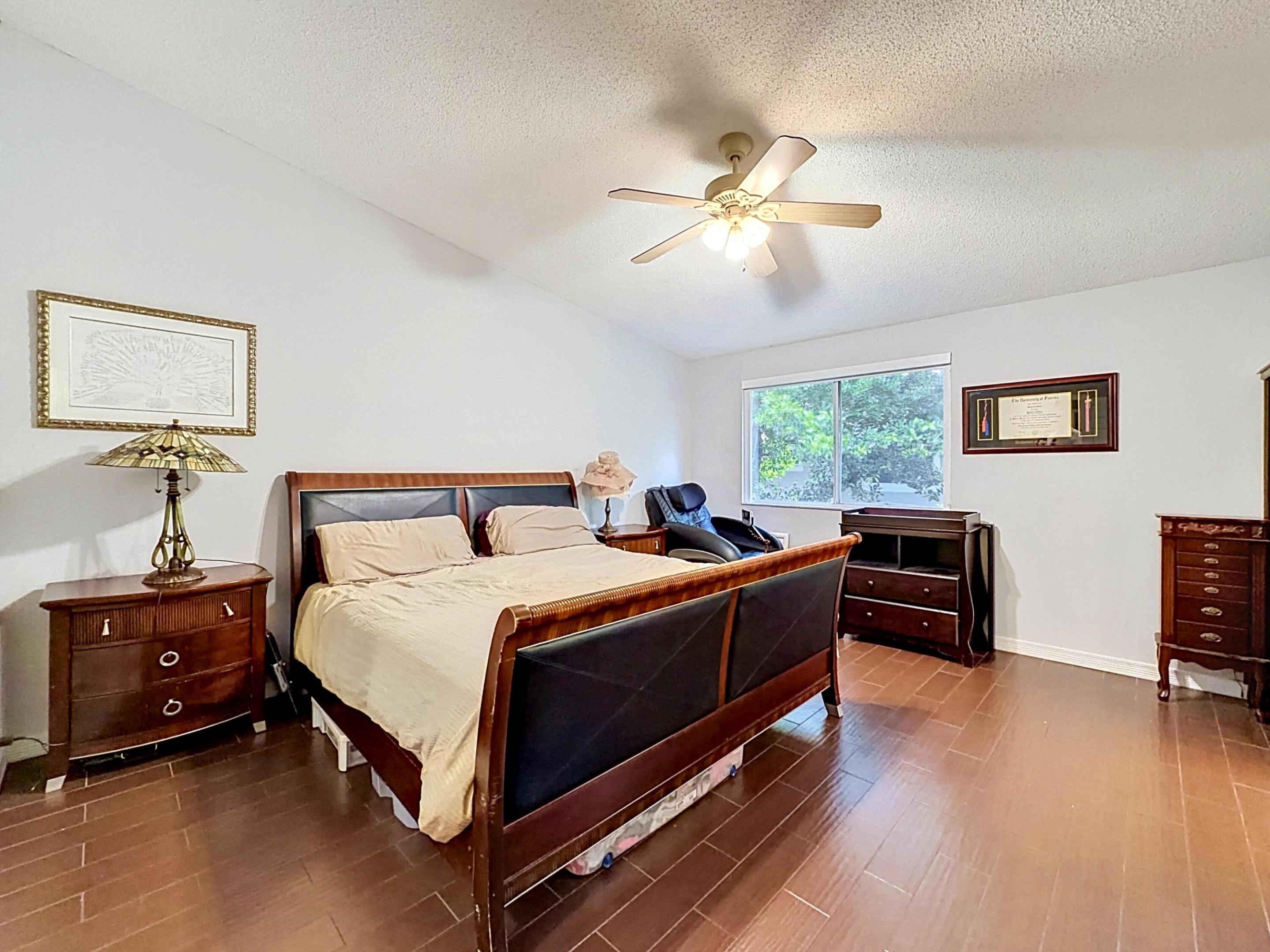 MIZNER POINTE OF BOCA VIA ANCHO - Residential