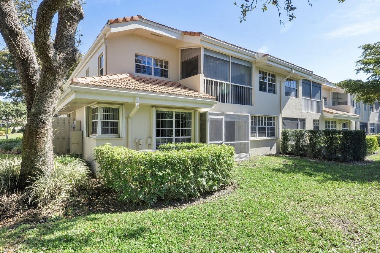 FAIRWAYS AT SOMERSET CONDO - Residential