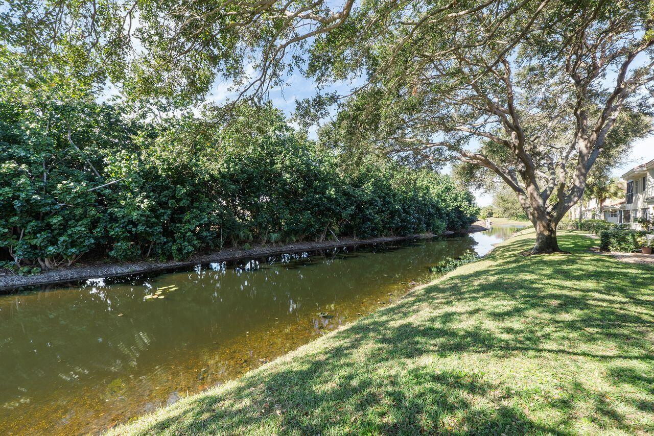 FAIRWAYS AT SOMERSET CONDO - Residential