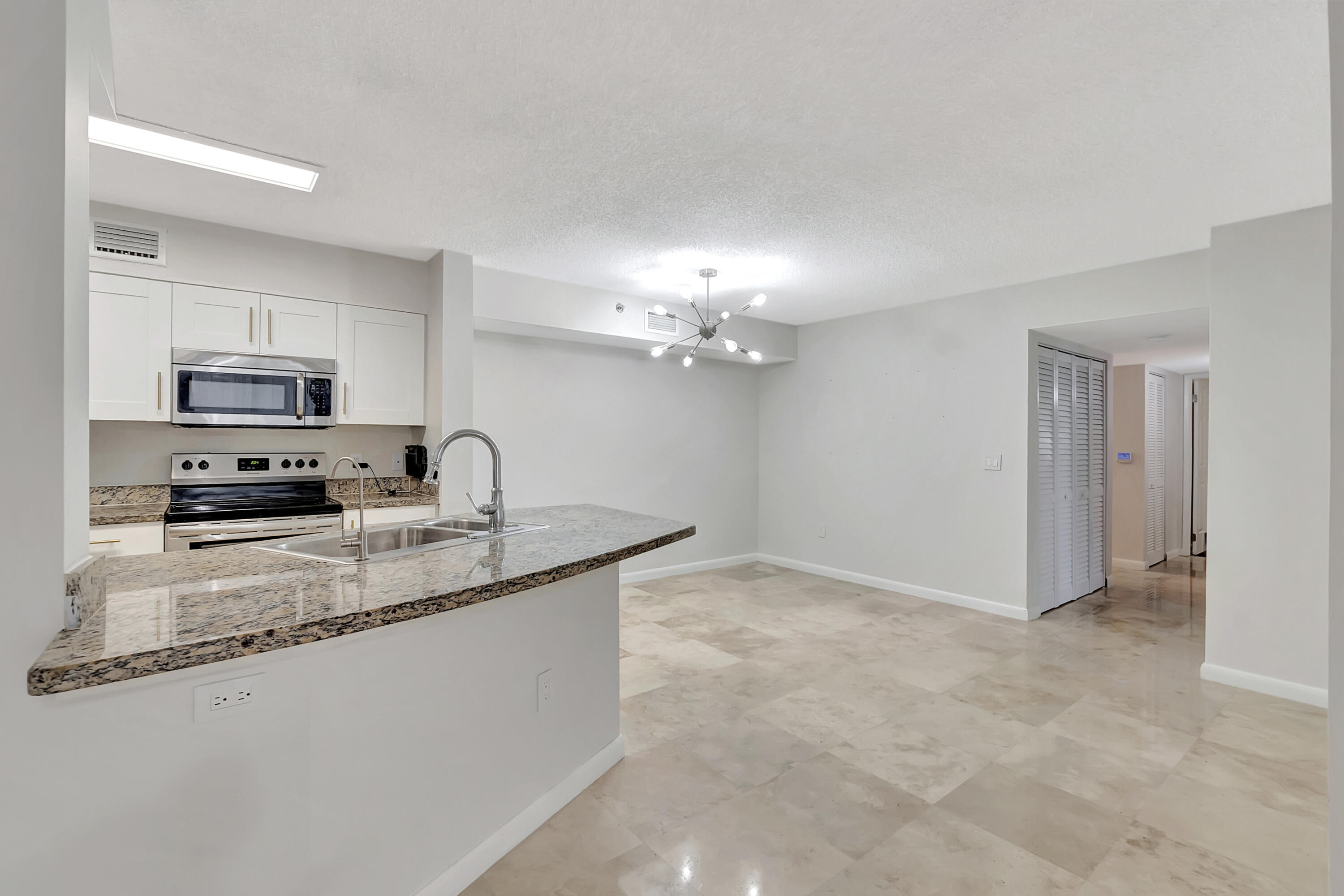 BOCAR CONDO - Residential Lease