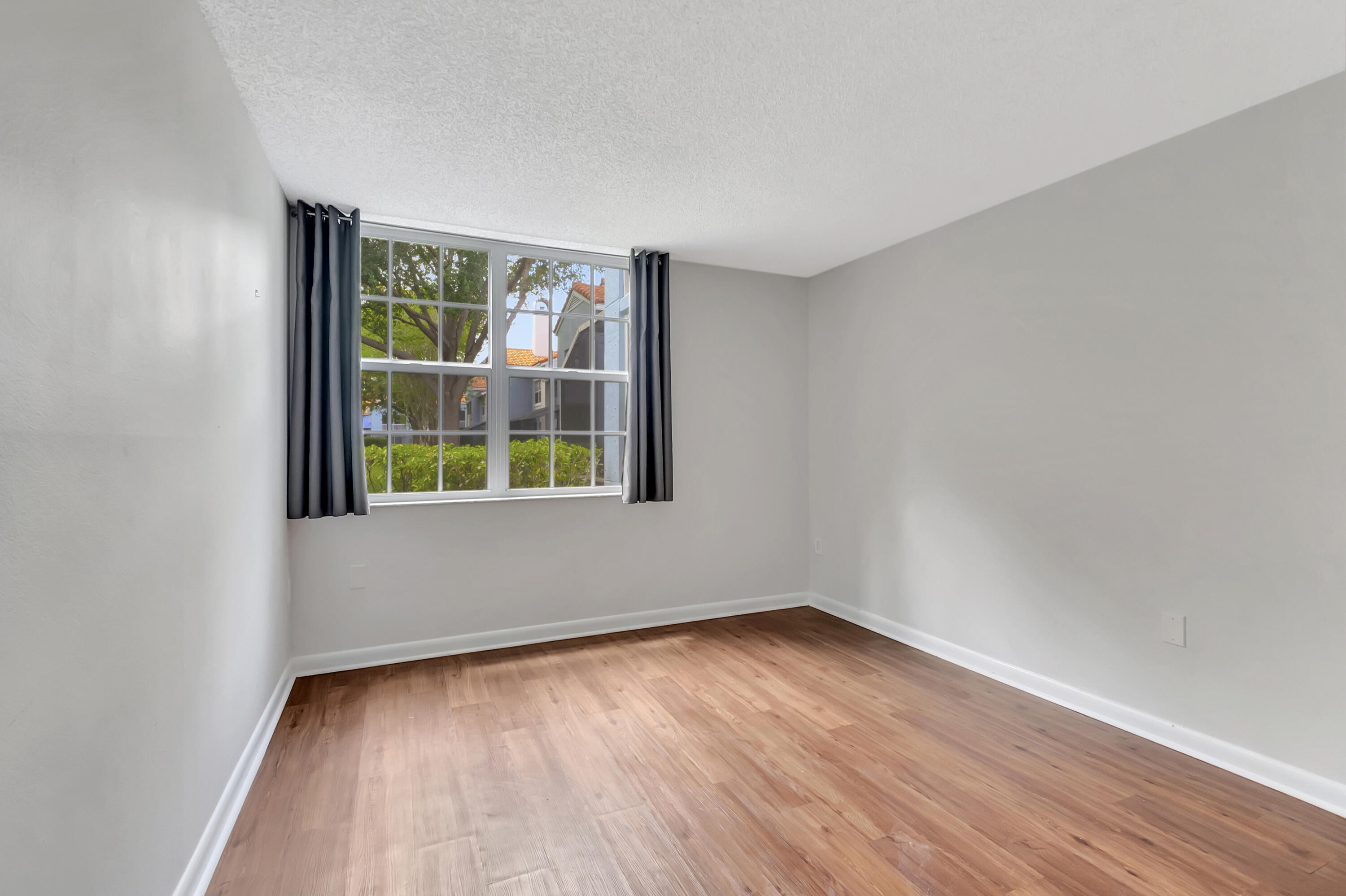 BOCAR CONDO - Residential Lease