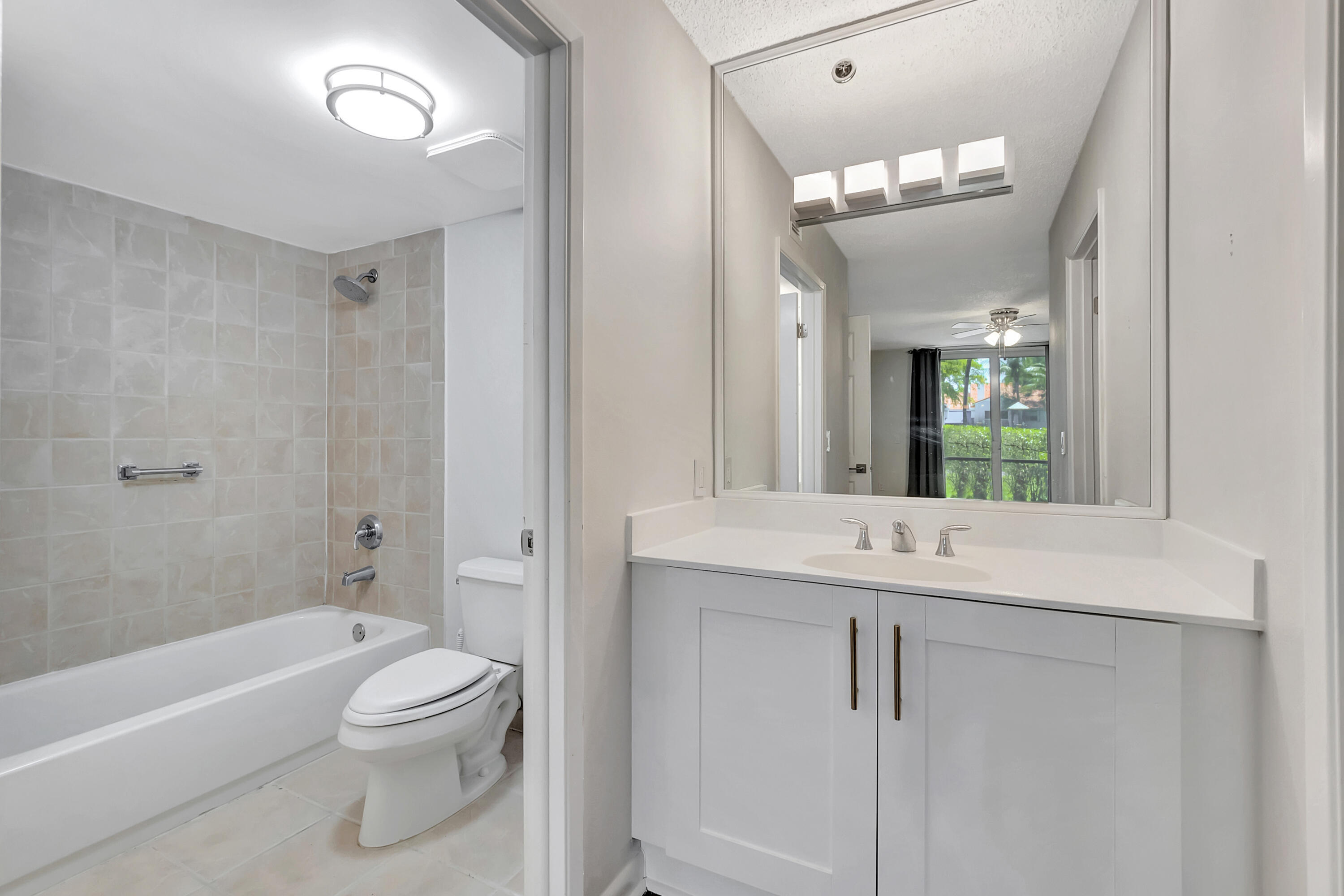 BOCAR CONDO - Residential Lease