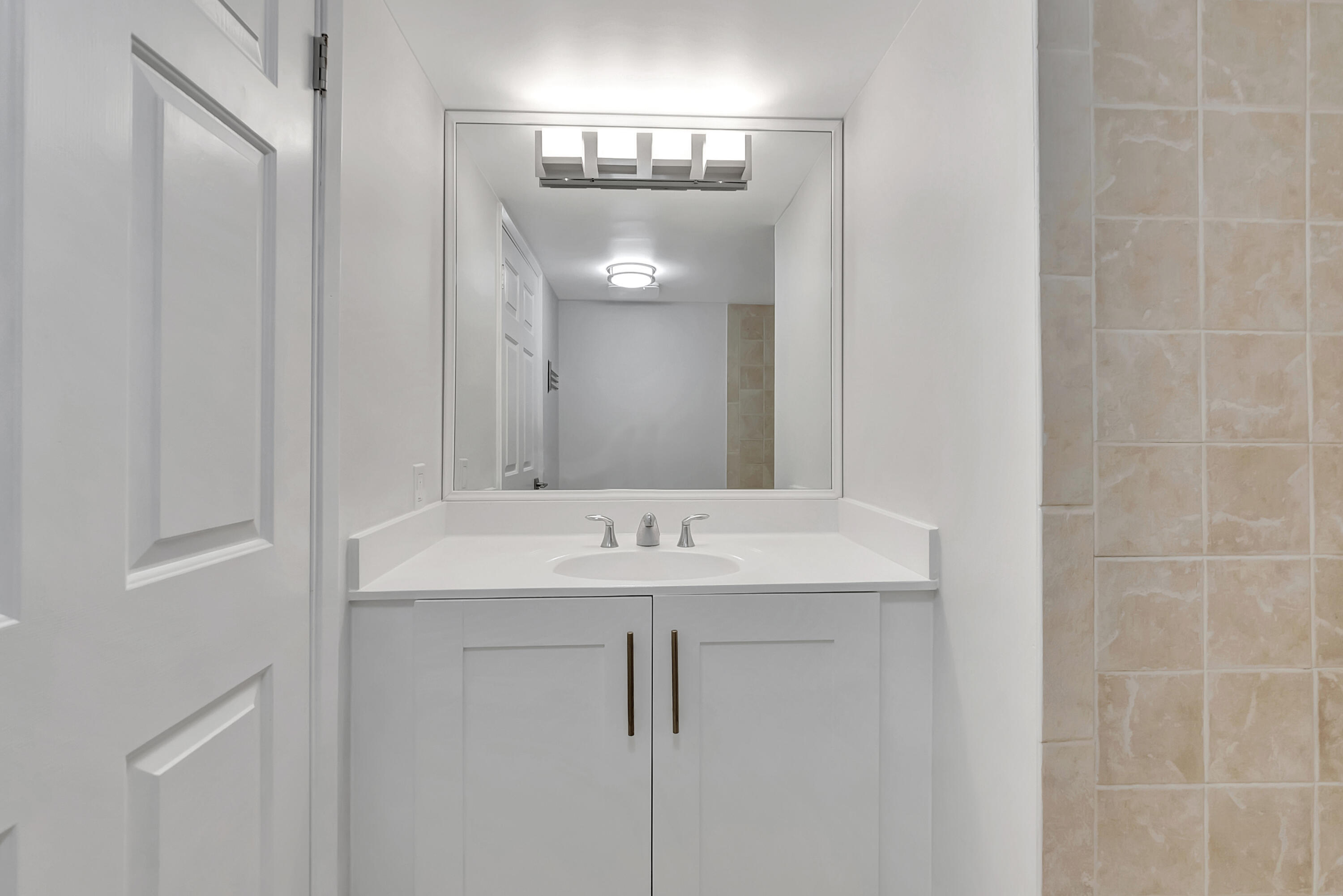 BOCAR CONDO - Residential Lease