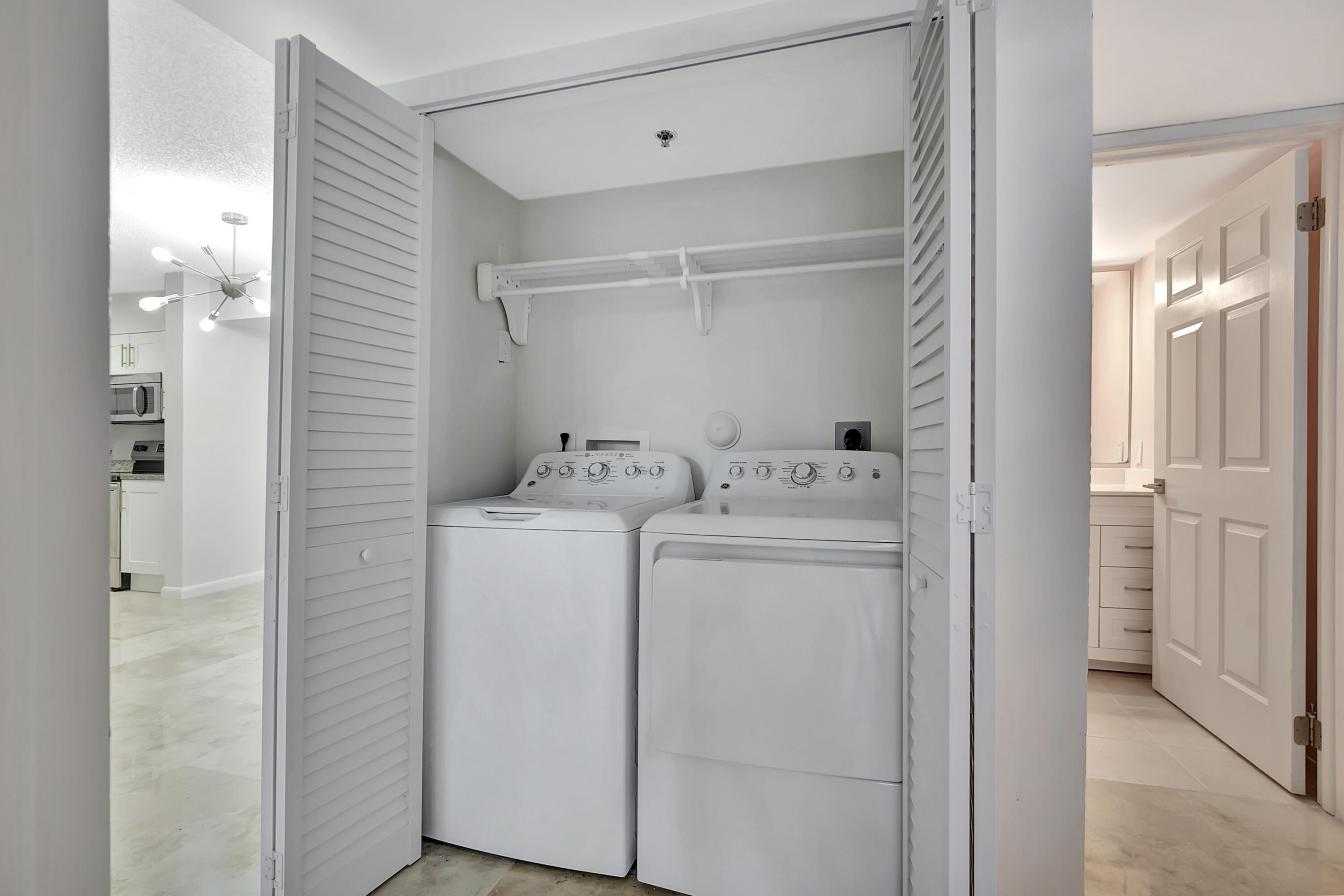 BOCAR CONDO - Residential Lease