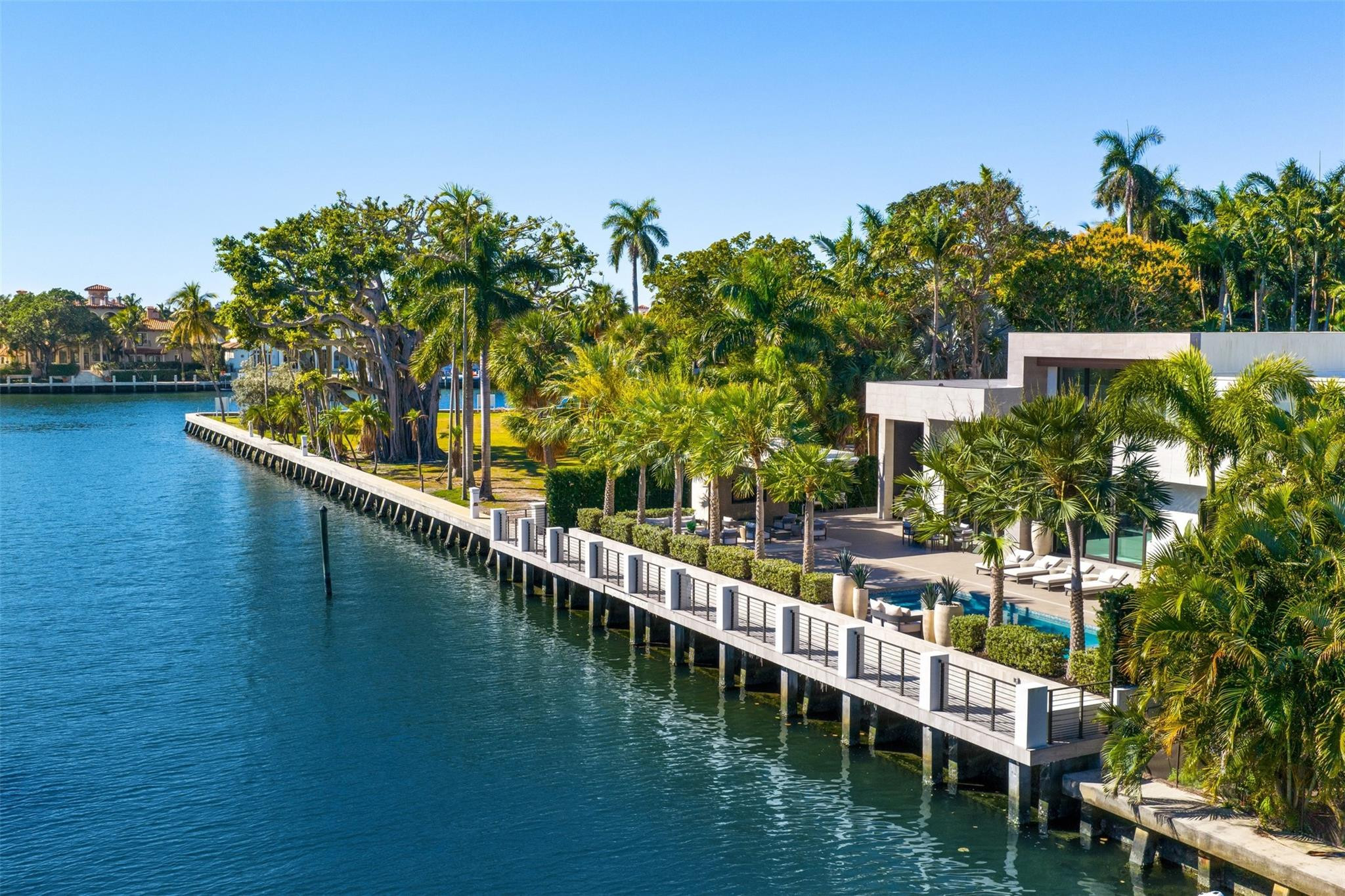 RIVIERA - Residential