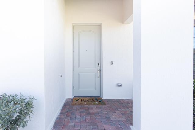 CRESTWOOD NORTH - Residential Lease