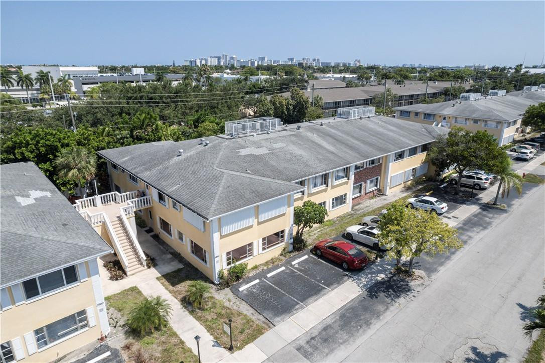 Imperial Point Gardens - Residential