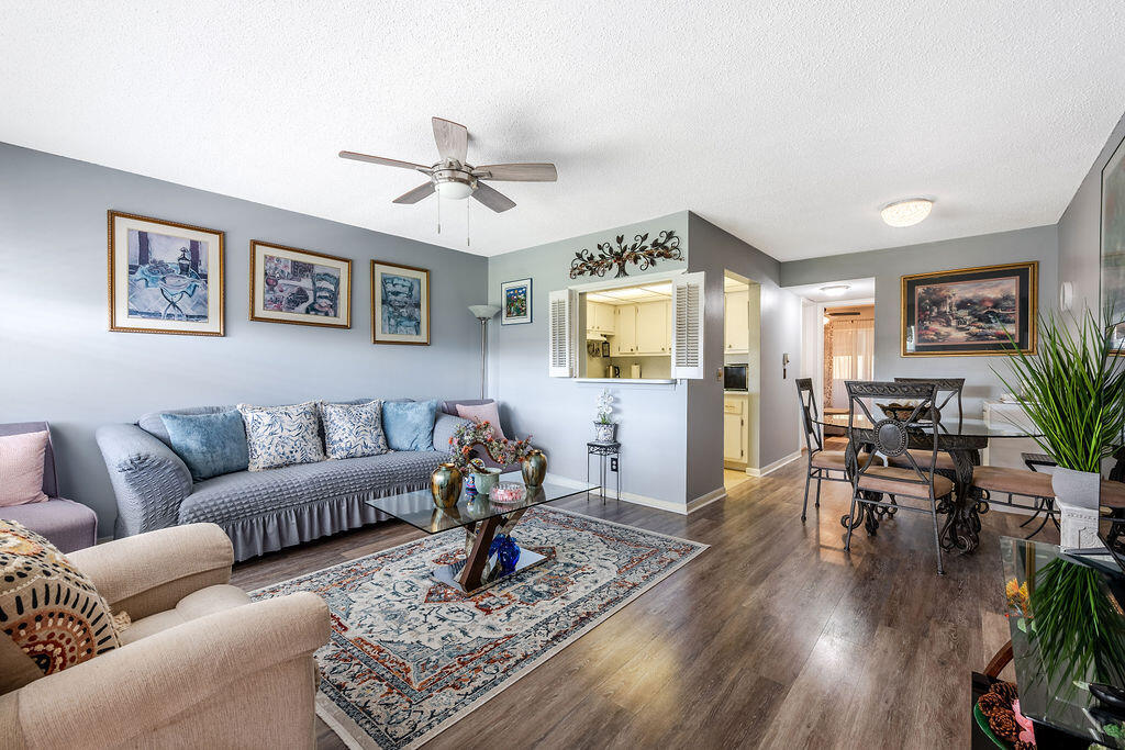 WINDSOR CONDOS - Residential