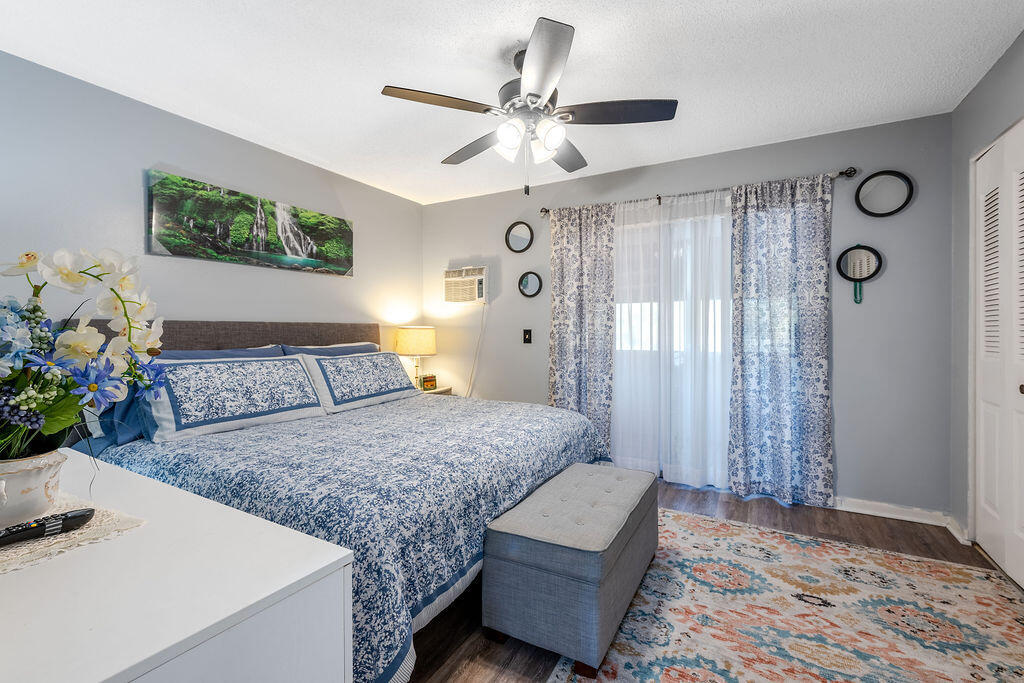 WINDSOR CONDOS - Residential