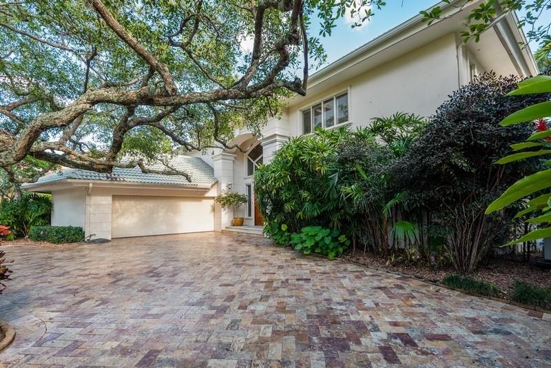 Coral Ridge - Residential