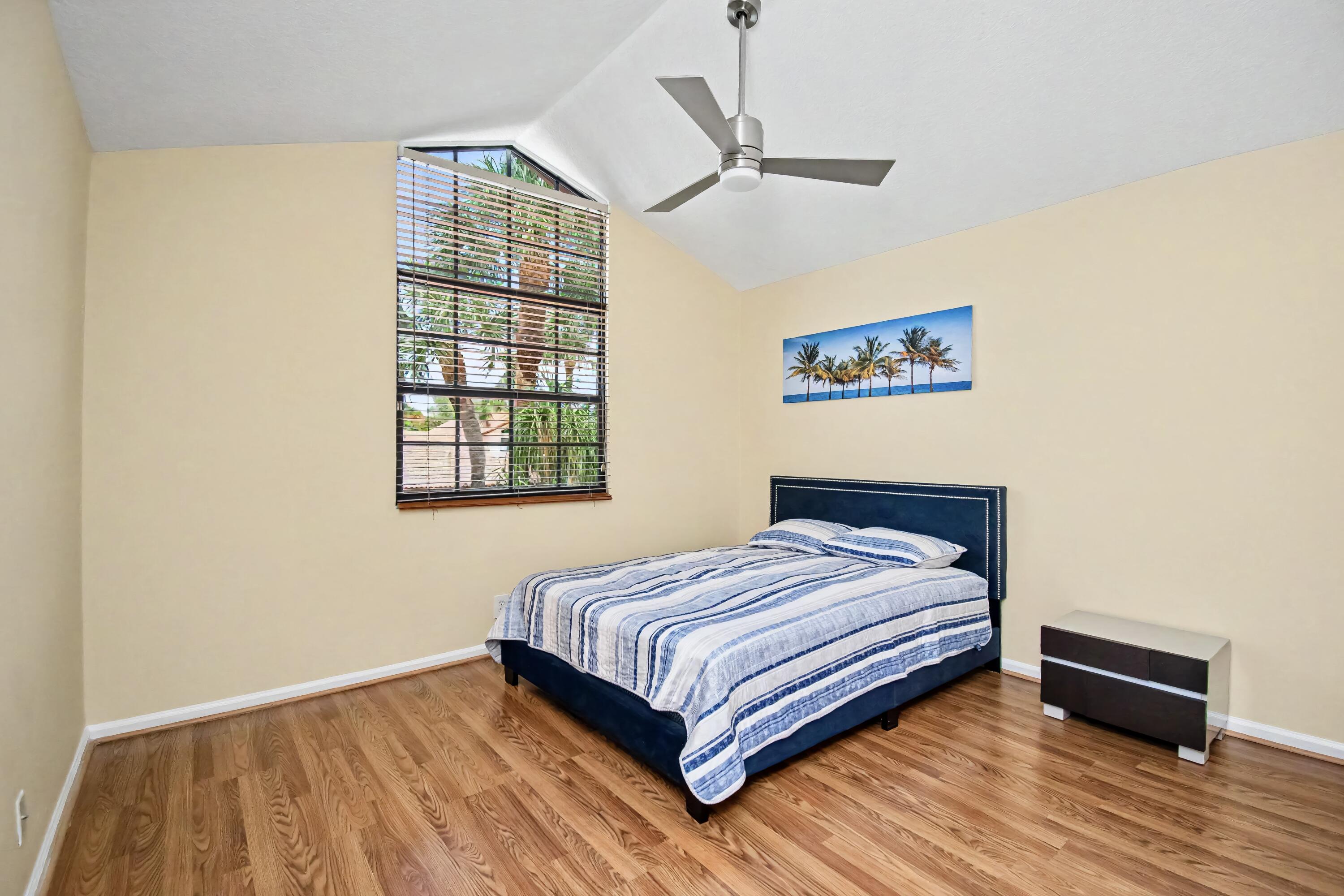 TOWN PLACE CLUB VILLAS - Residential