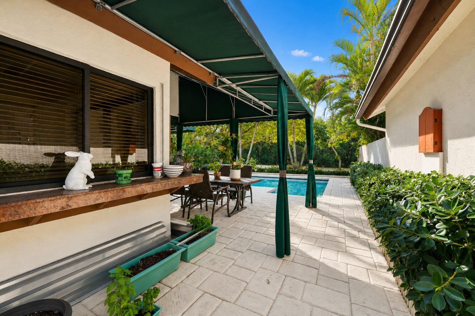 TOWN PLACE CLUB VILLAS - Residential