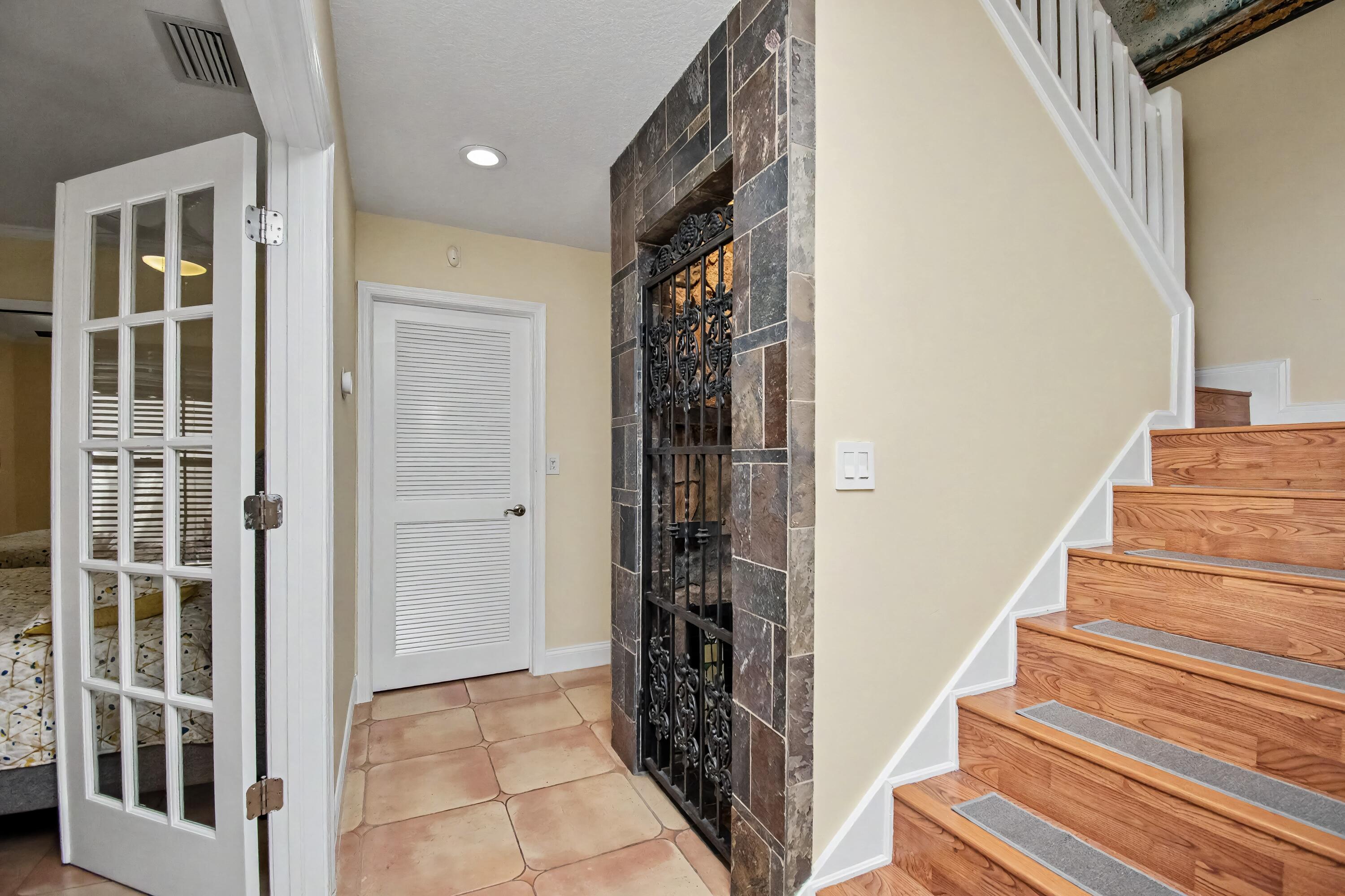 TOWN PLACE CLUB VILLAS - Residential