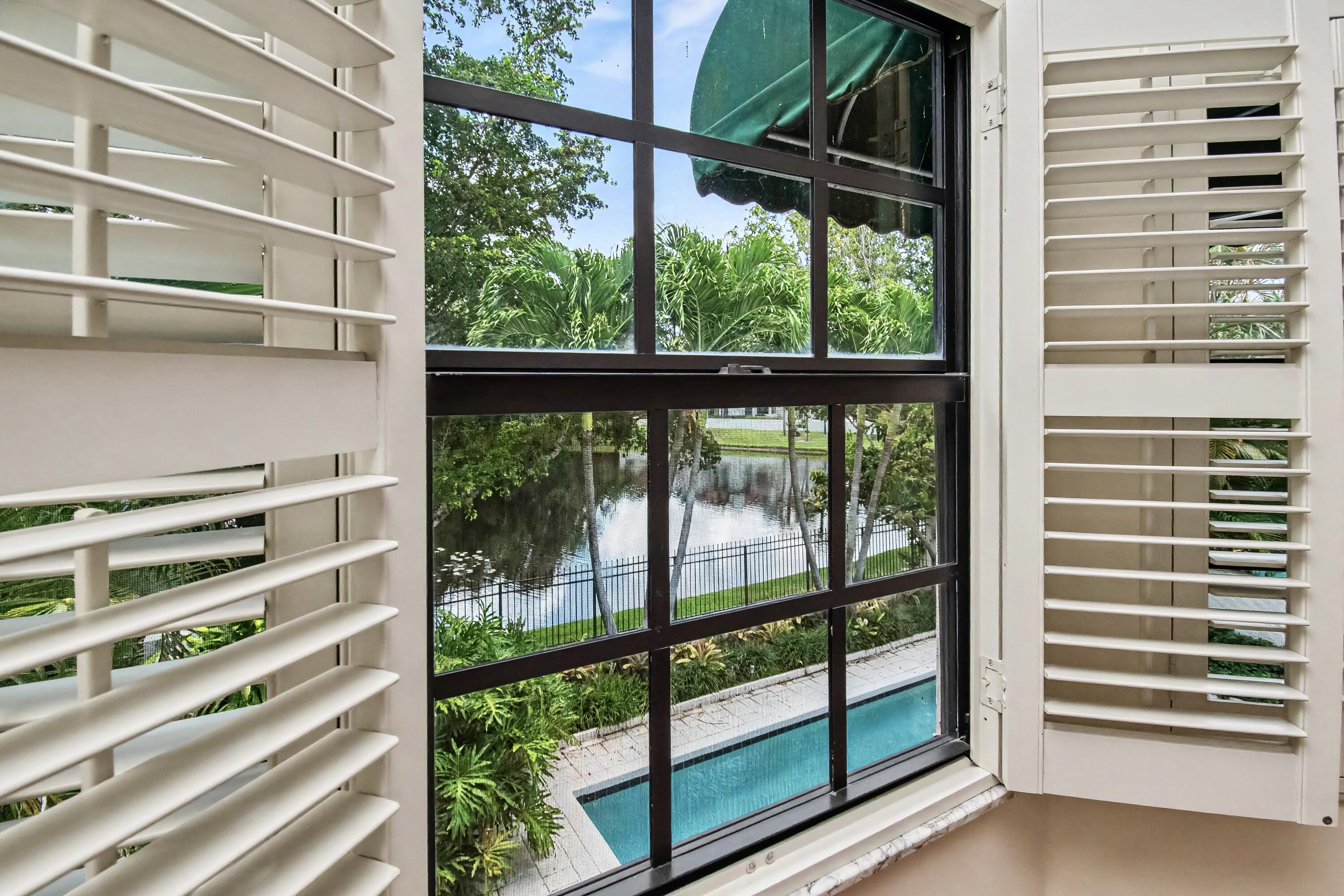 TOWN PLACE CLUB VILLAS - Residential