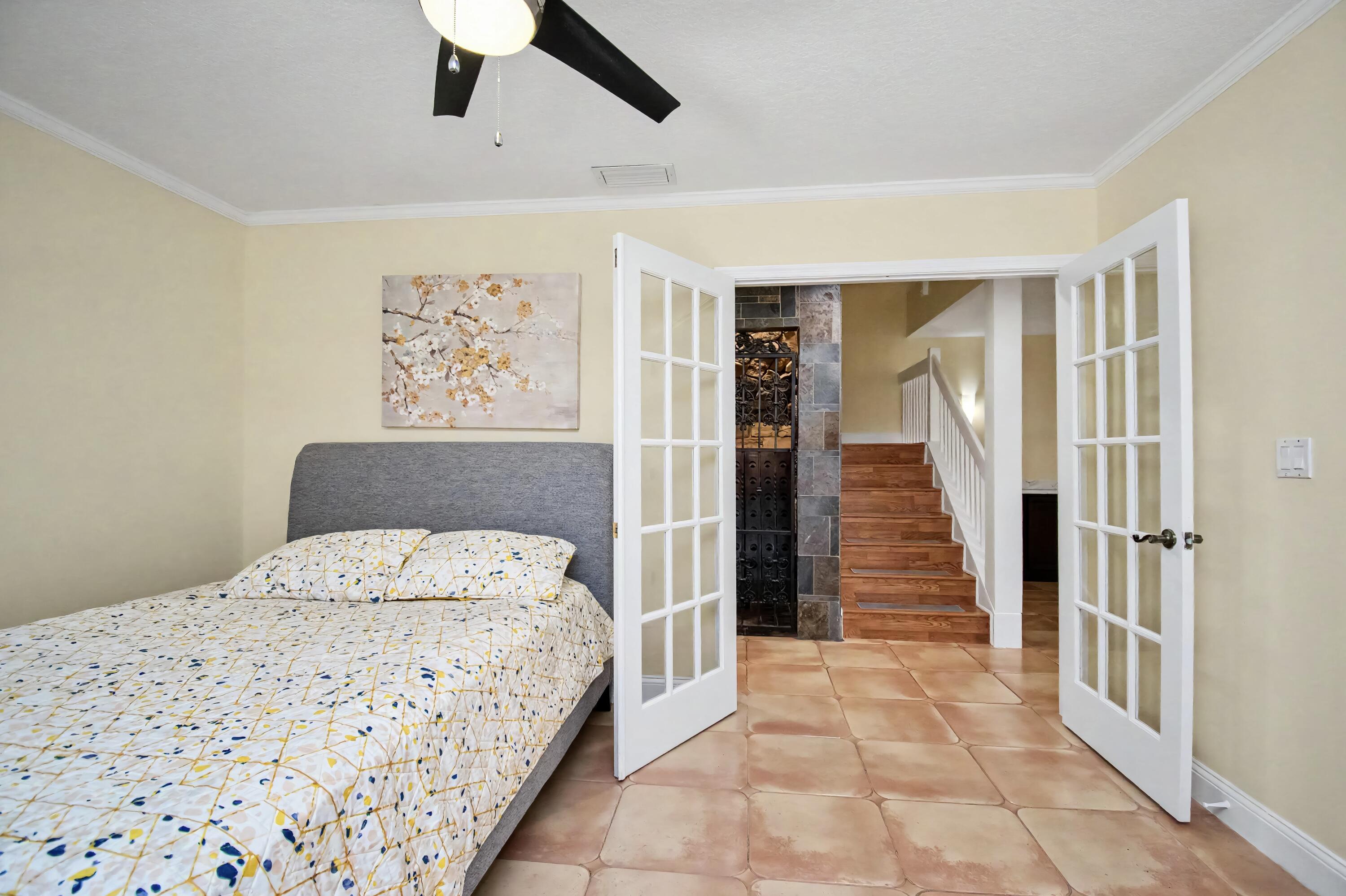 TOWN PLACE CLUB VILLAS - Residential