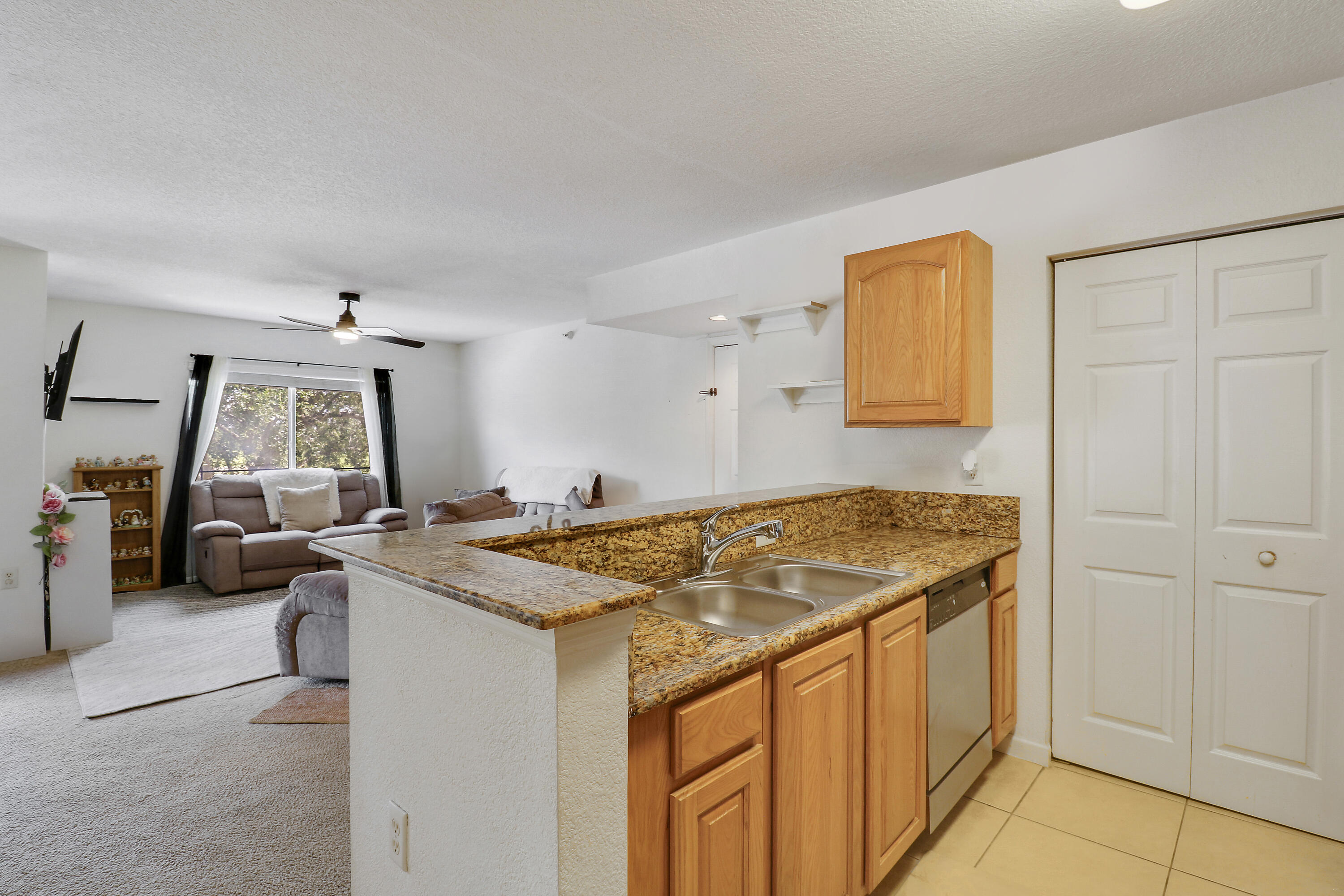 THE CLUB AT ST LUCIE WEST, A CONDOMINIUM - Residential