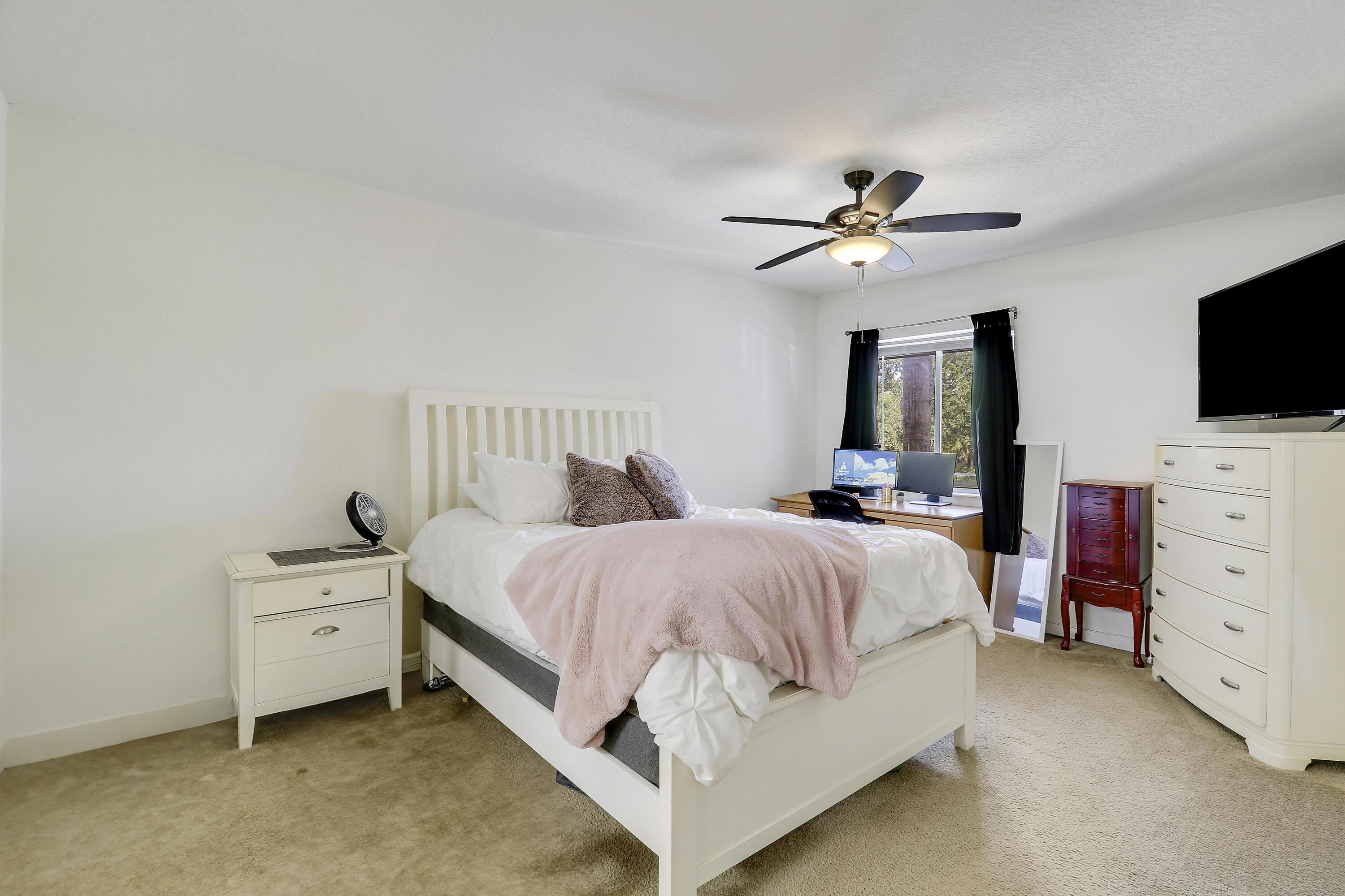 Charming 1-bedroom, 1-bath condo located on the second floor in the heart of Saint Lucie West. This middle unit features cozy carpet flooring and a functional layout. Enjoy the convenience of in-unit laundry and easy access to nearby shopping, dining, and entertainment. The community offers great amenities including a pool, gym, tennis court, picnic area, and playground—perfect for an active lifestyle. Ideal for investors or those seeking a low-maintenance property in a prime location.