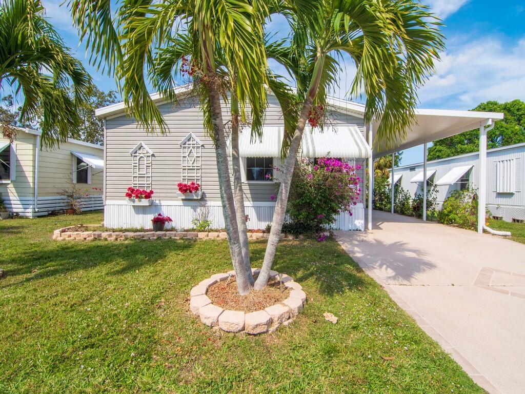 Spanish Lakes Golf Village - Residential