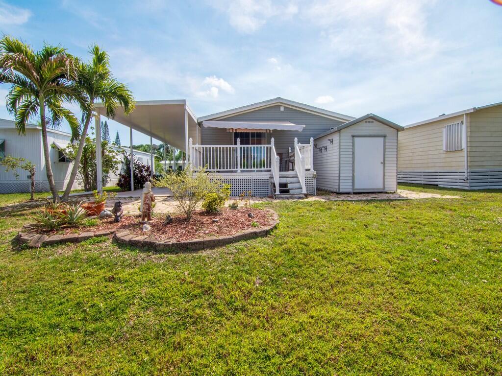 Spanish Lakes Golf Village - Residential