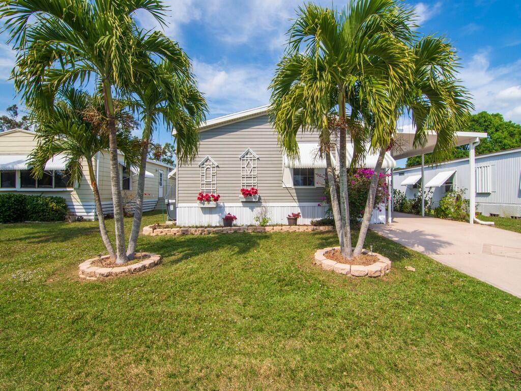 Spanish Lakes Golf Village - Residential
