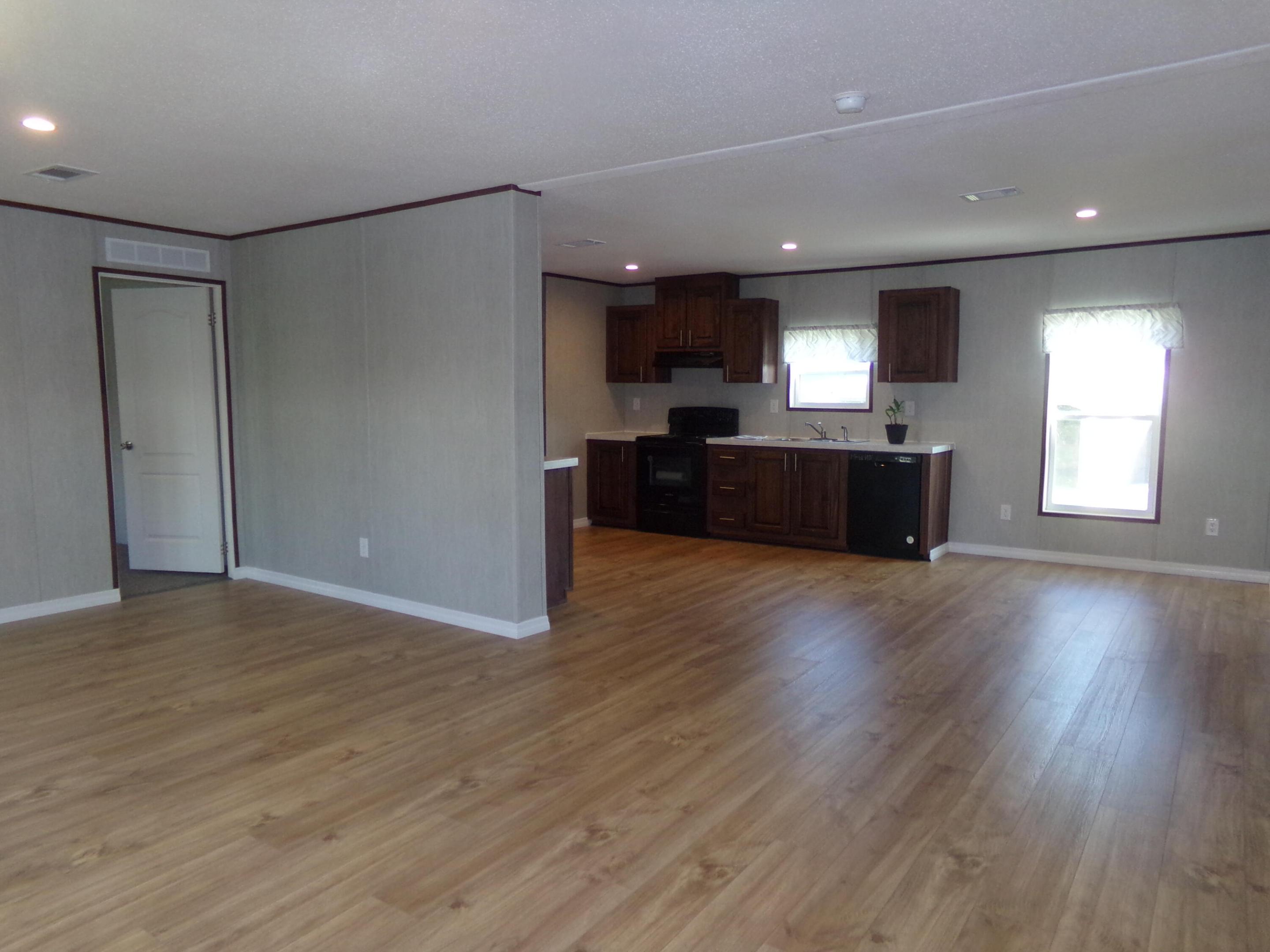 JAMAICA BAY MOBILE HOME CO OP - Residential