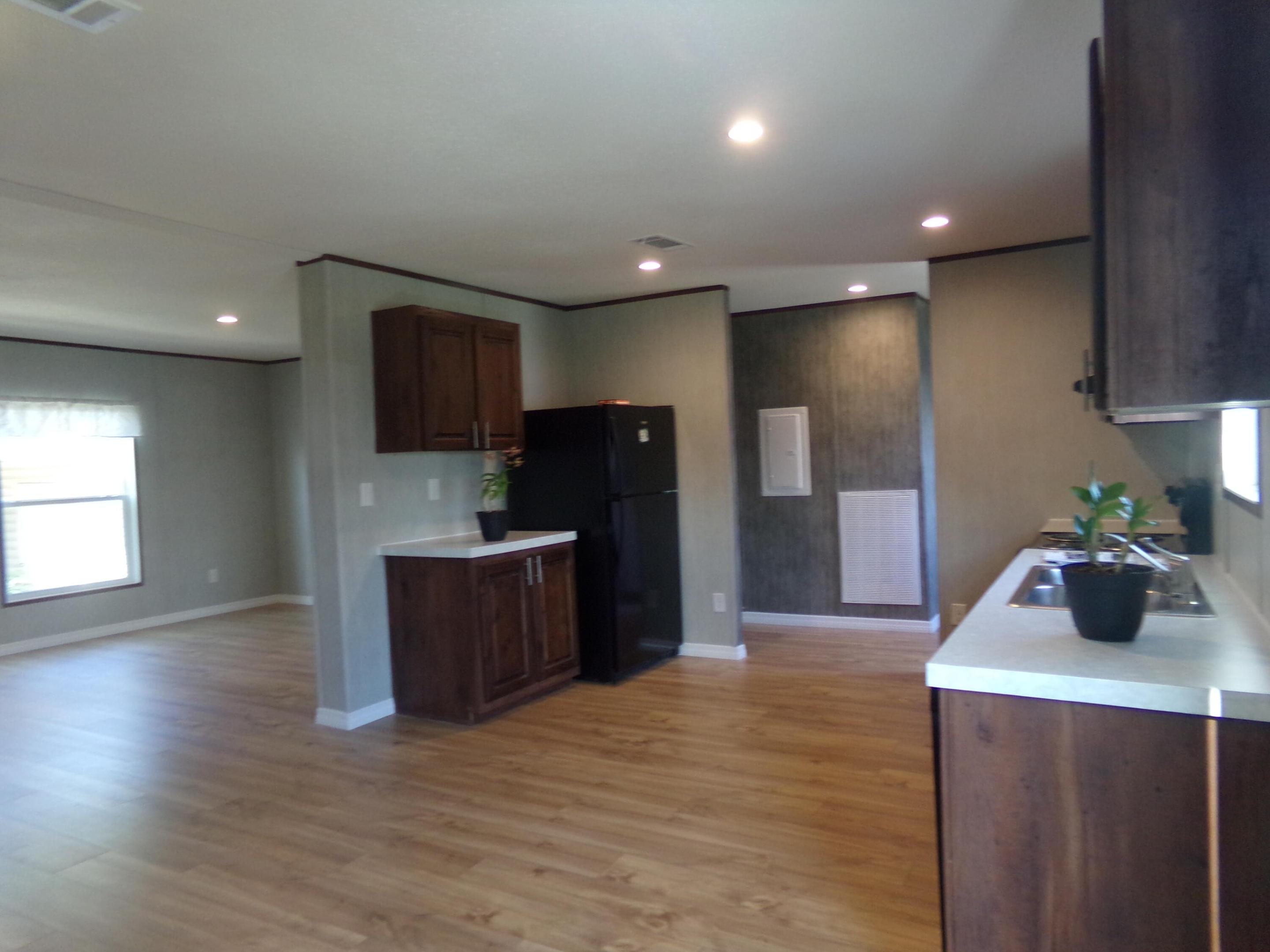 JAMAICA BAY MOBILE HOME CO OP - Residential