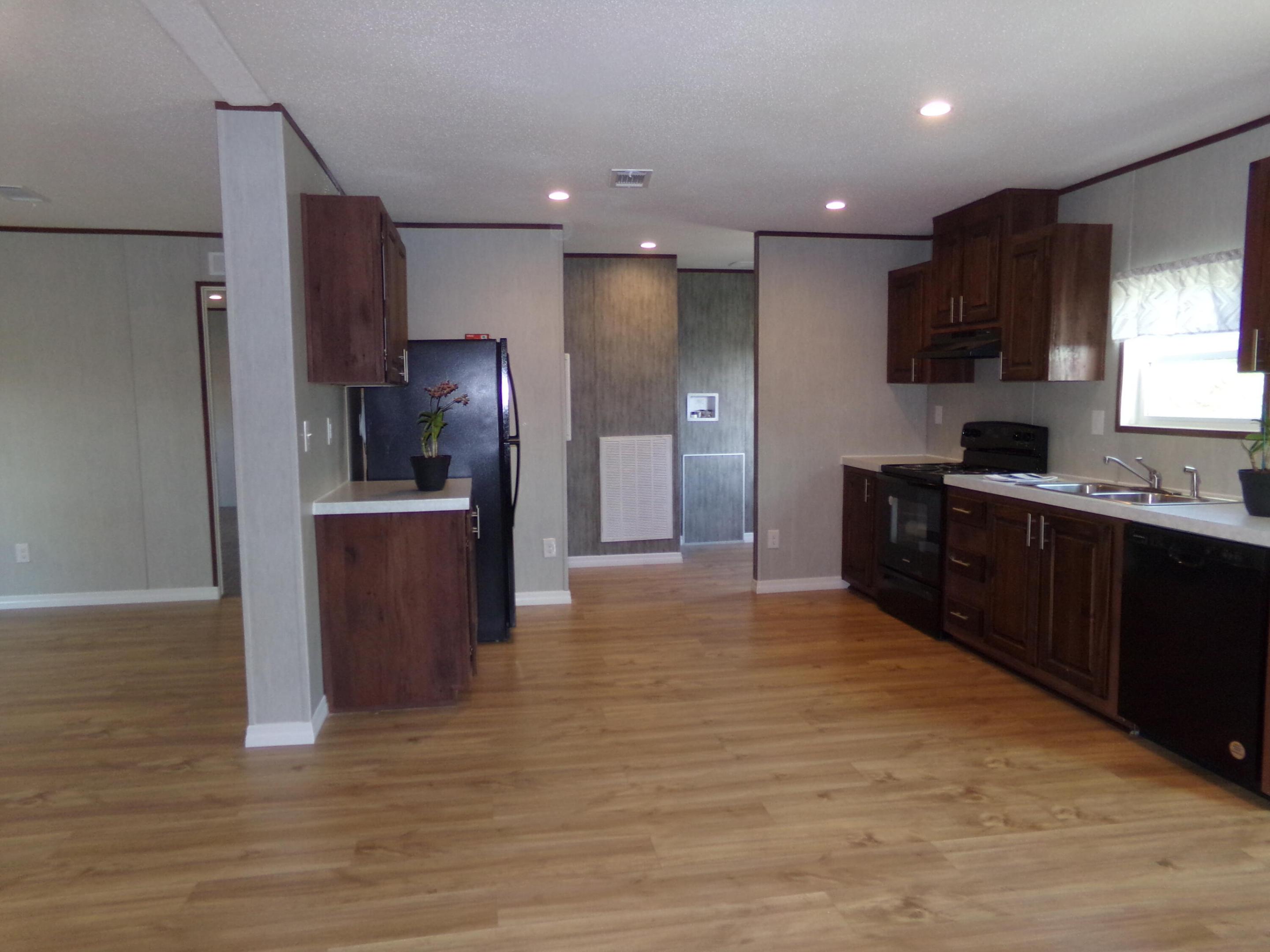 JAMAICA BAY MOBILE HOME CO OP - Residential