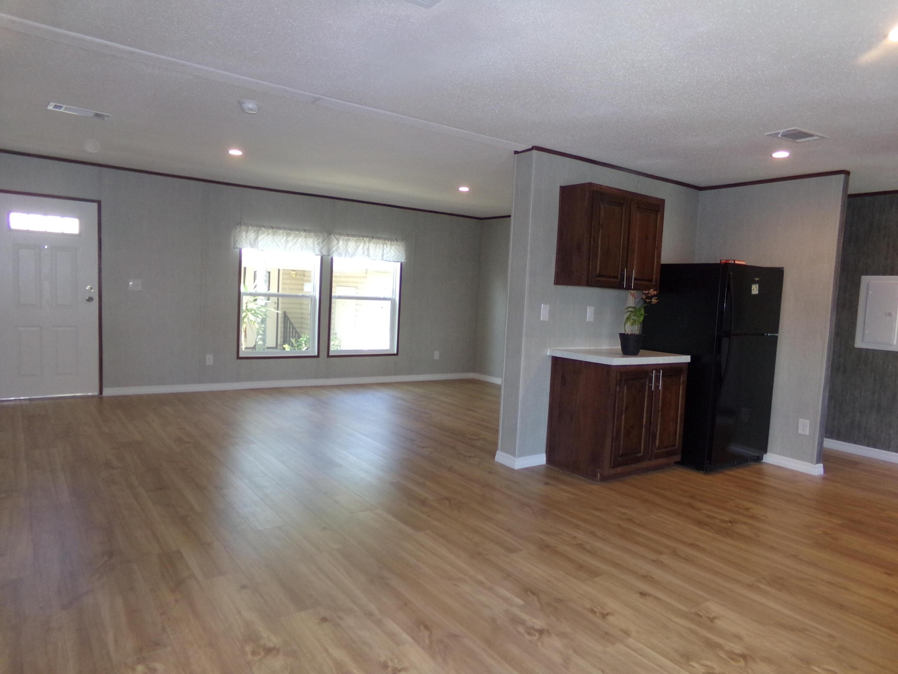 JAMAICA BAY MOBILE HOME CO OP - Residential