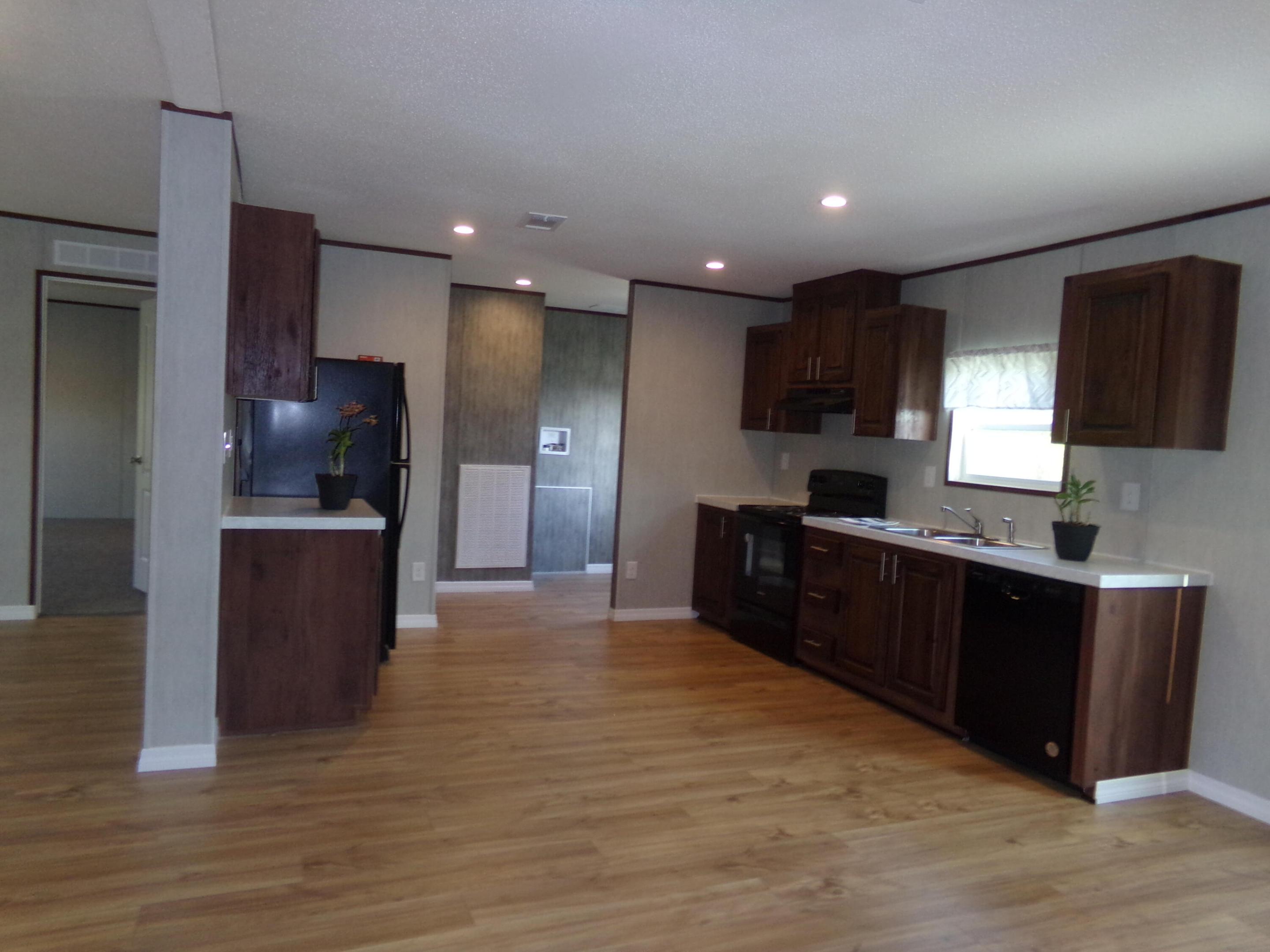 JAMAICA BAY MOBILE HOME CO OP - Residential
