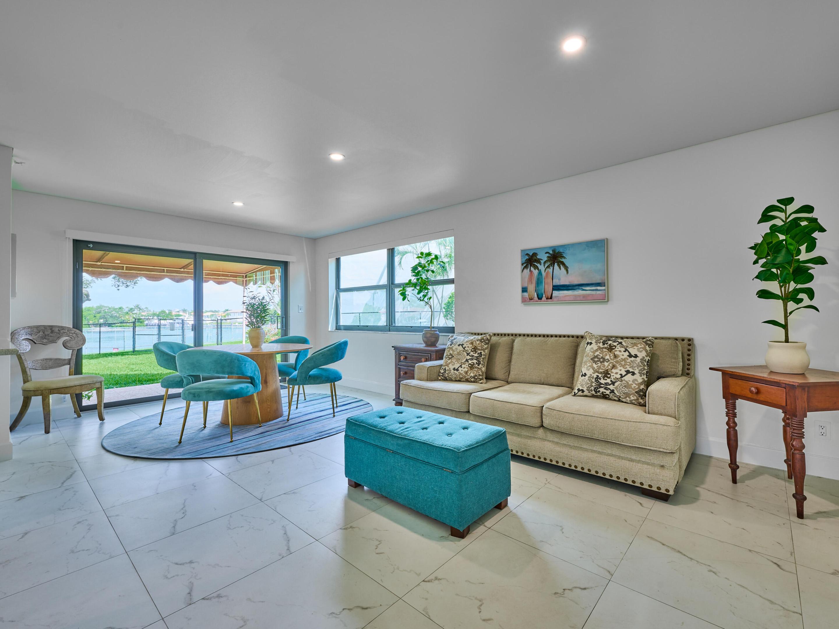 EVERGLADES OF NORTH PALM BEACH - Residential Lease