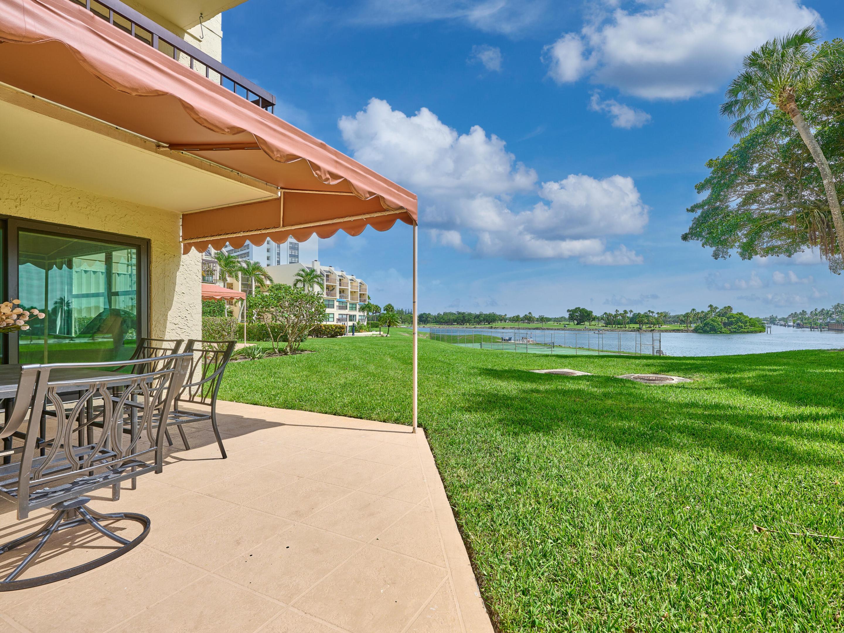 EVERGLADES OF NORTH PALM BEACH - Residential Lease