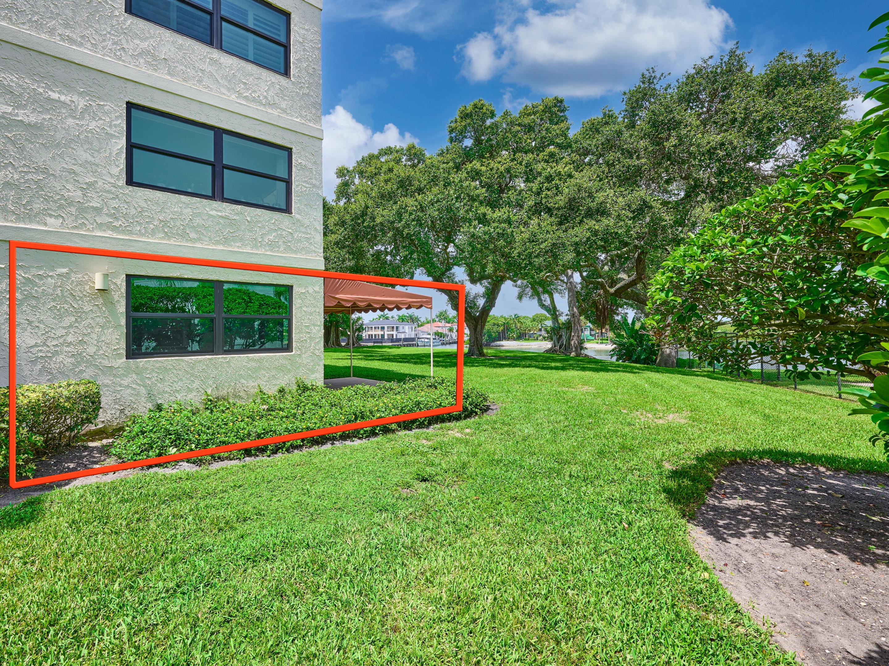 EVERGLADES OF NORTH PALM BEACH - Residential Lease
