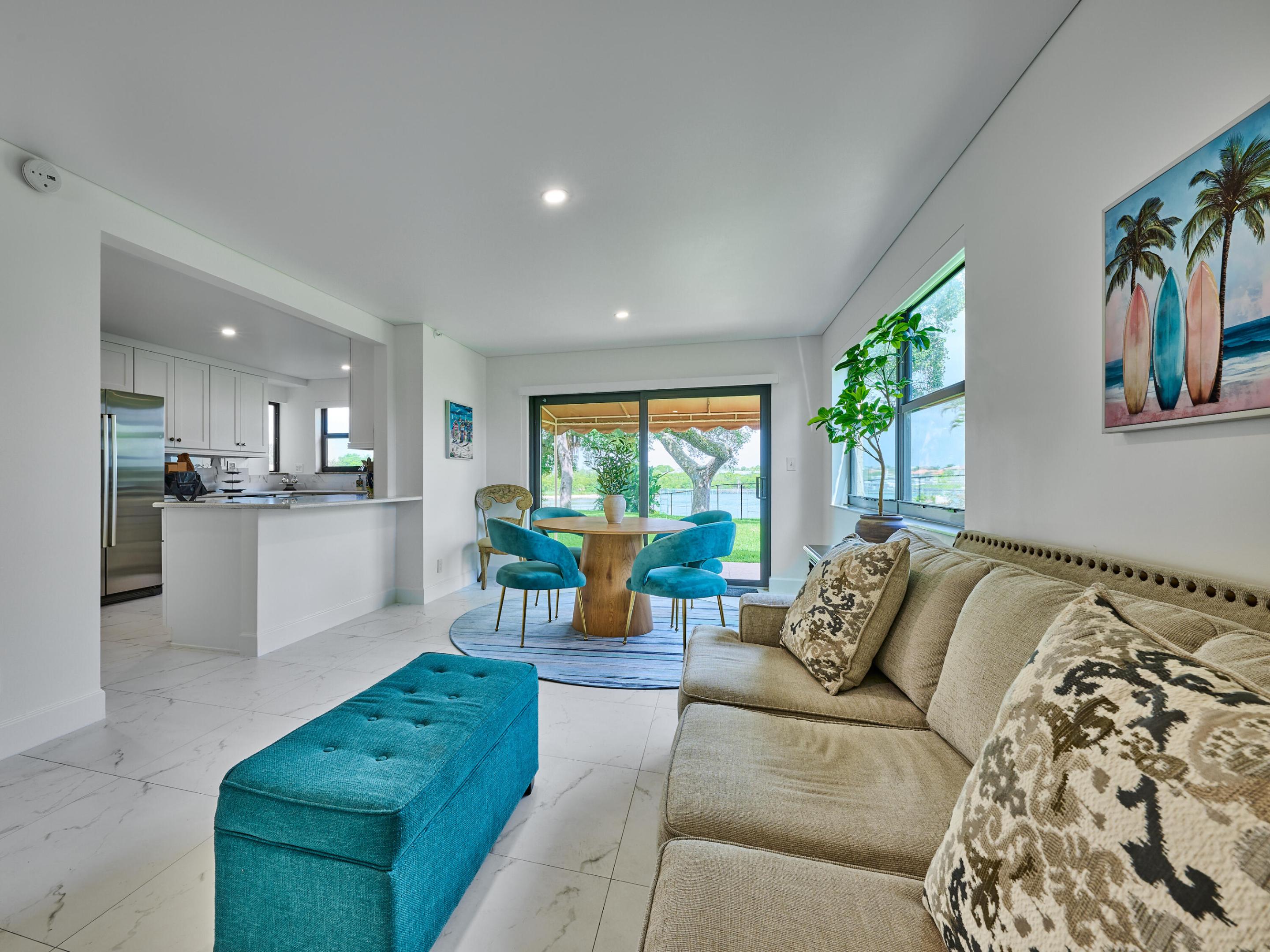 EVERGLADES OF NORTH PALM BEACH - Residential Lease