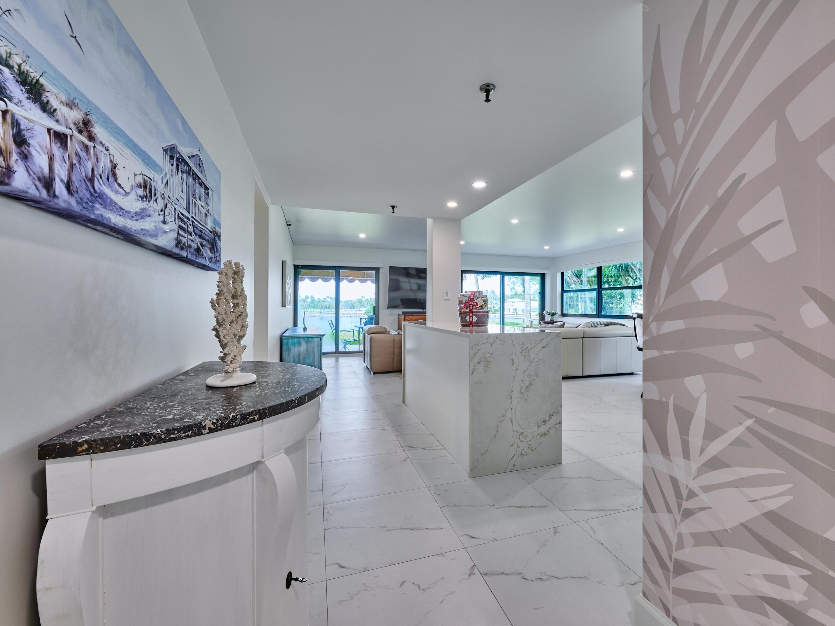EVERGLADES OF NORTH PALM BEACH - Residential Lease