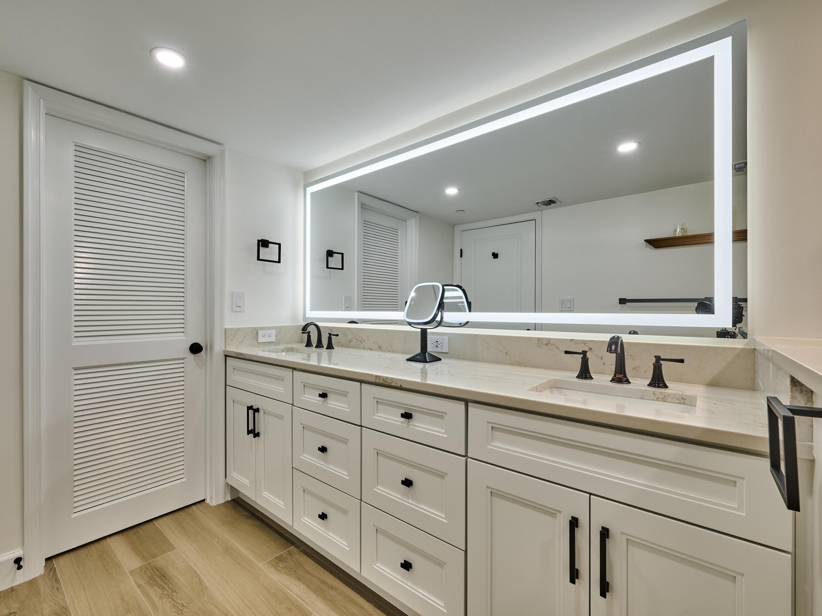 EVERGLADES OF NORTH PALM BEACH - Residential Lease