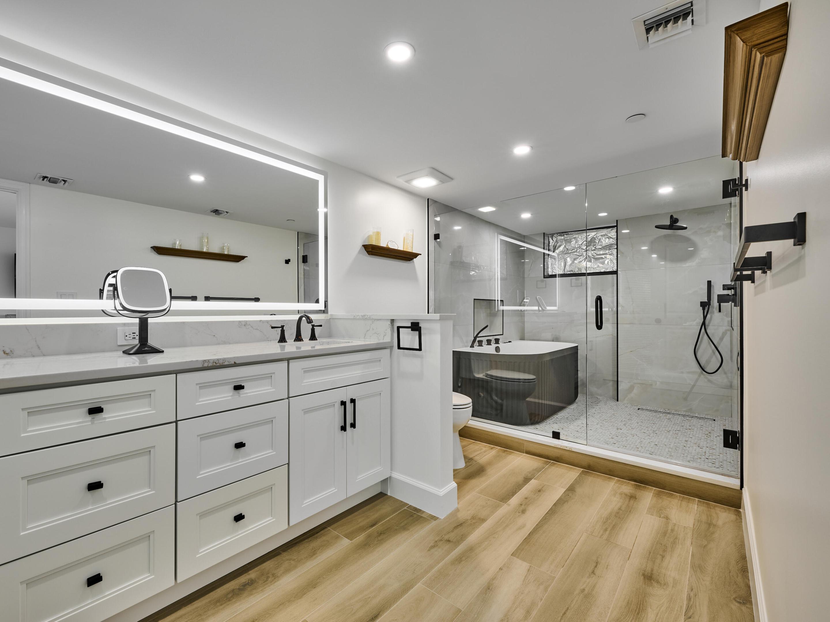 EVERGLADES OF NORTH PALM BEACH - Residential Lease
