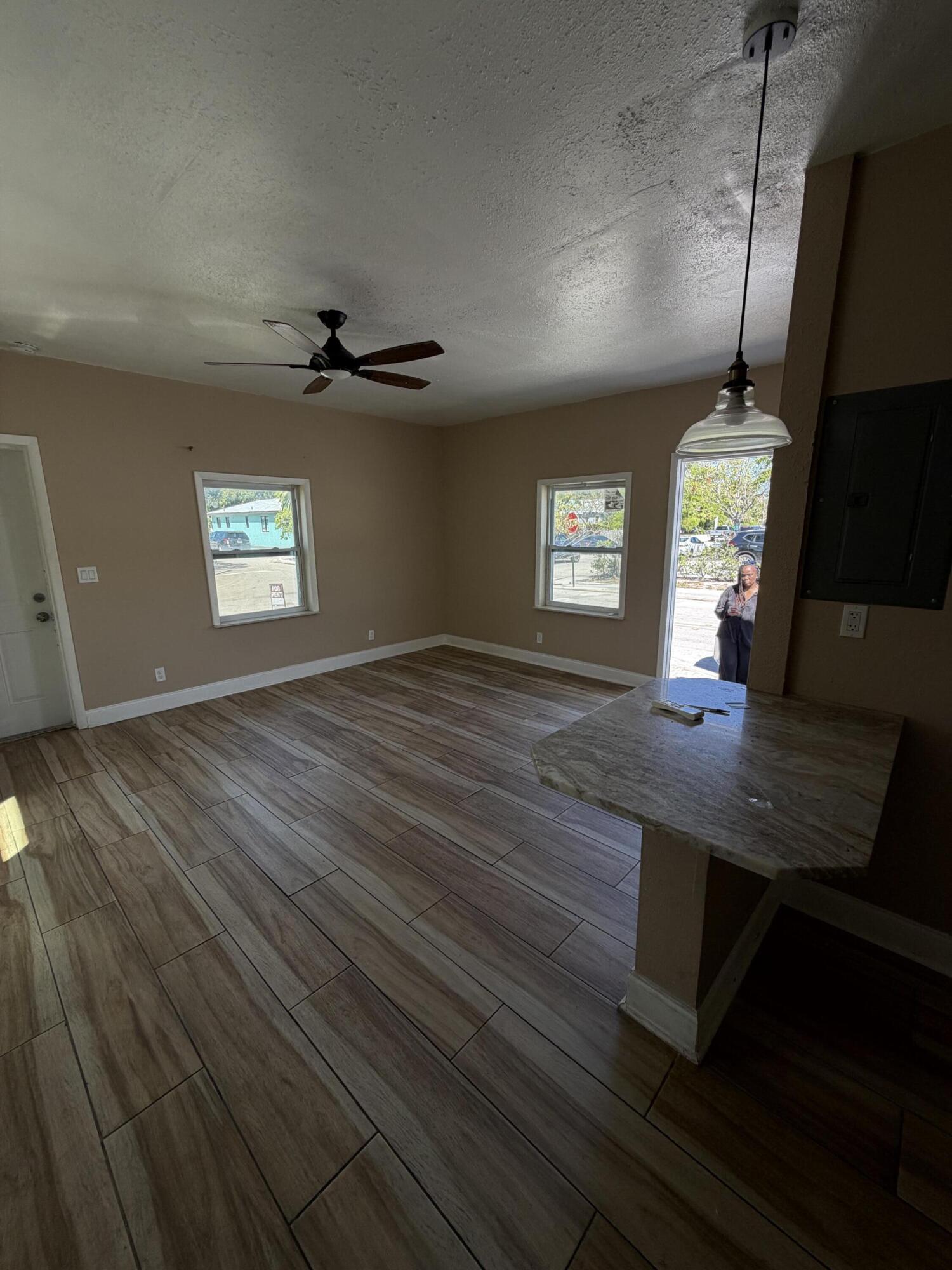 LAKE WORTH TOWN OF - Residential Income