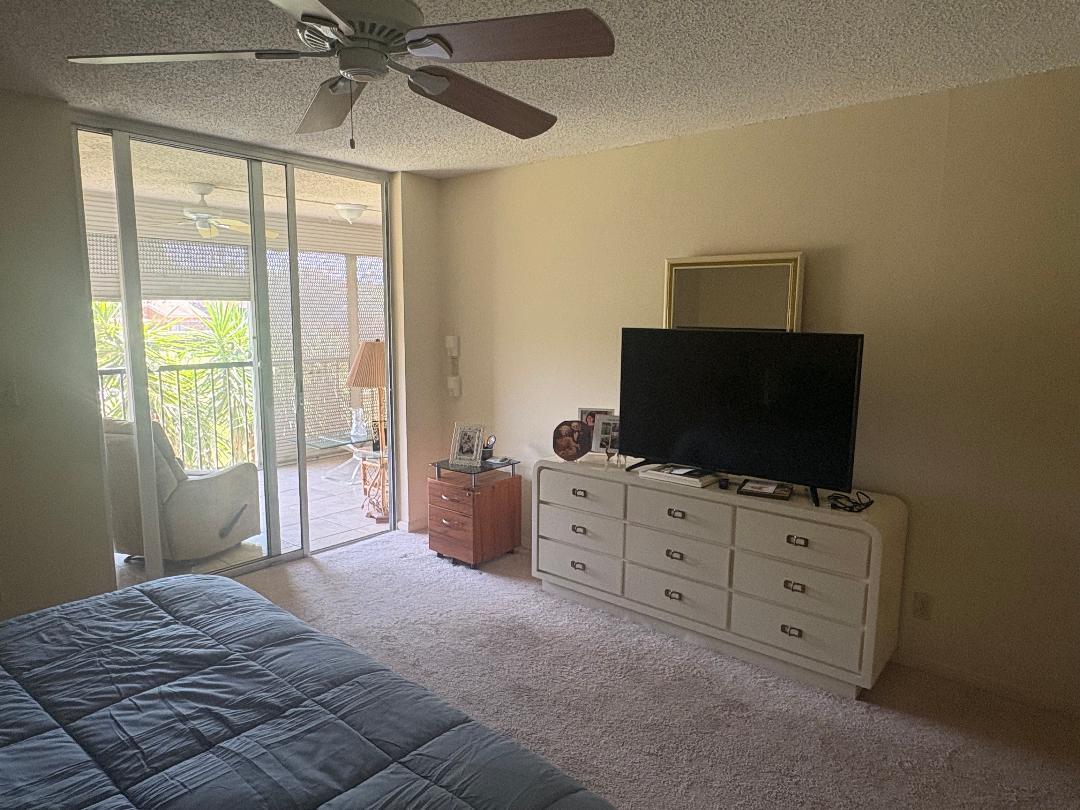 PALM LAKES CONDO - Residential