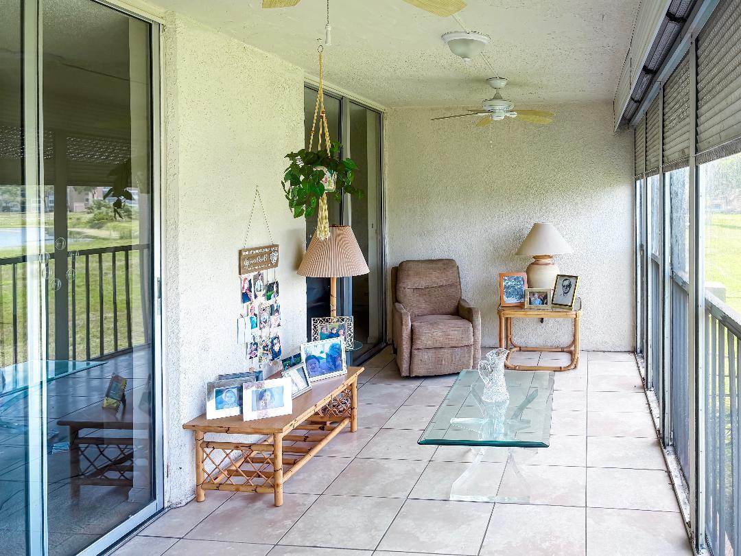 PALM LAKES CONDO - Residential