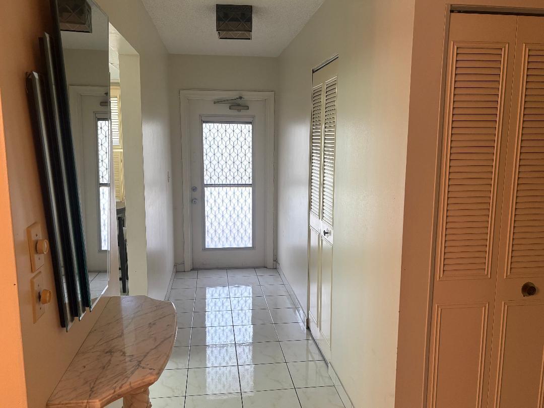 PALM LAKES CONDO - Residential