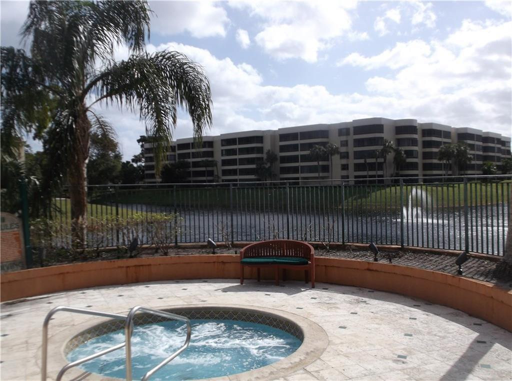 VERANO AT DELRAY CONDO - Residential Lease