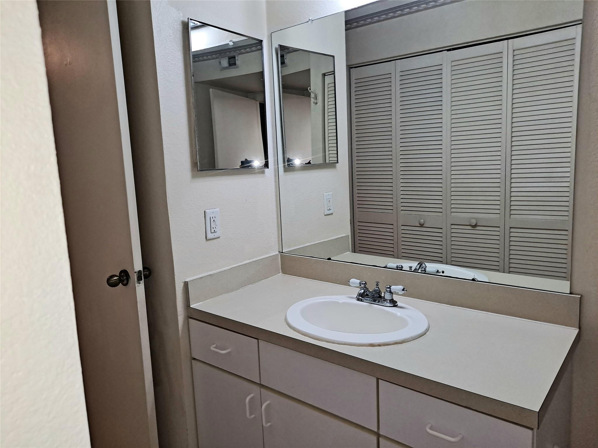 VERANO AT DELRAY CONDO - Residential Lease