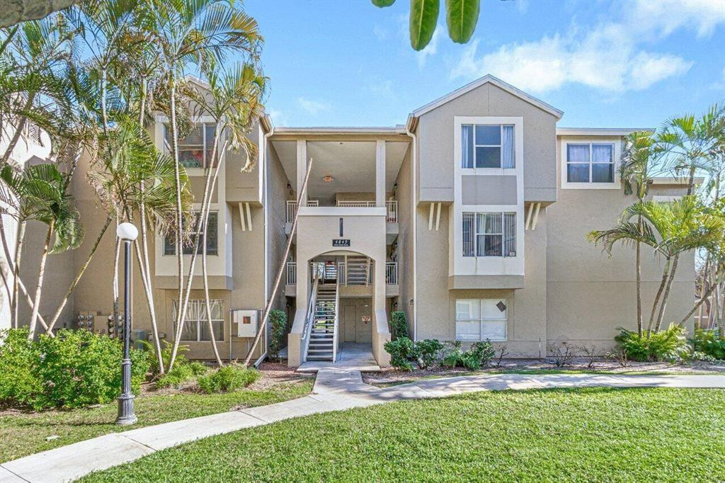 VERANO AT DELRAY CONDO - Residential Lease
