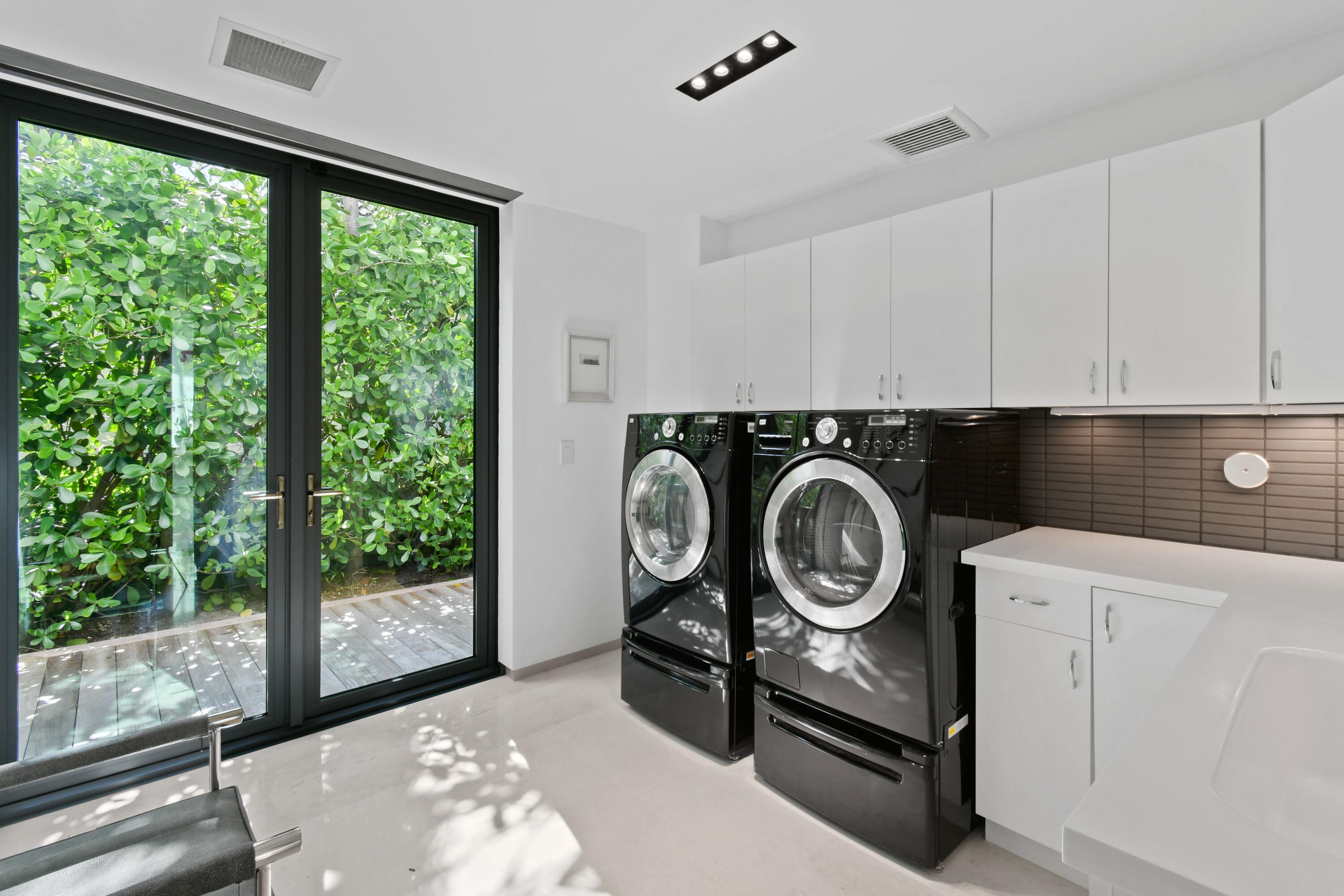 JUPITER INLET BEACH COLONY - Residential