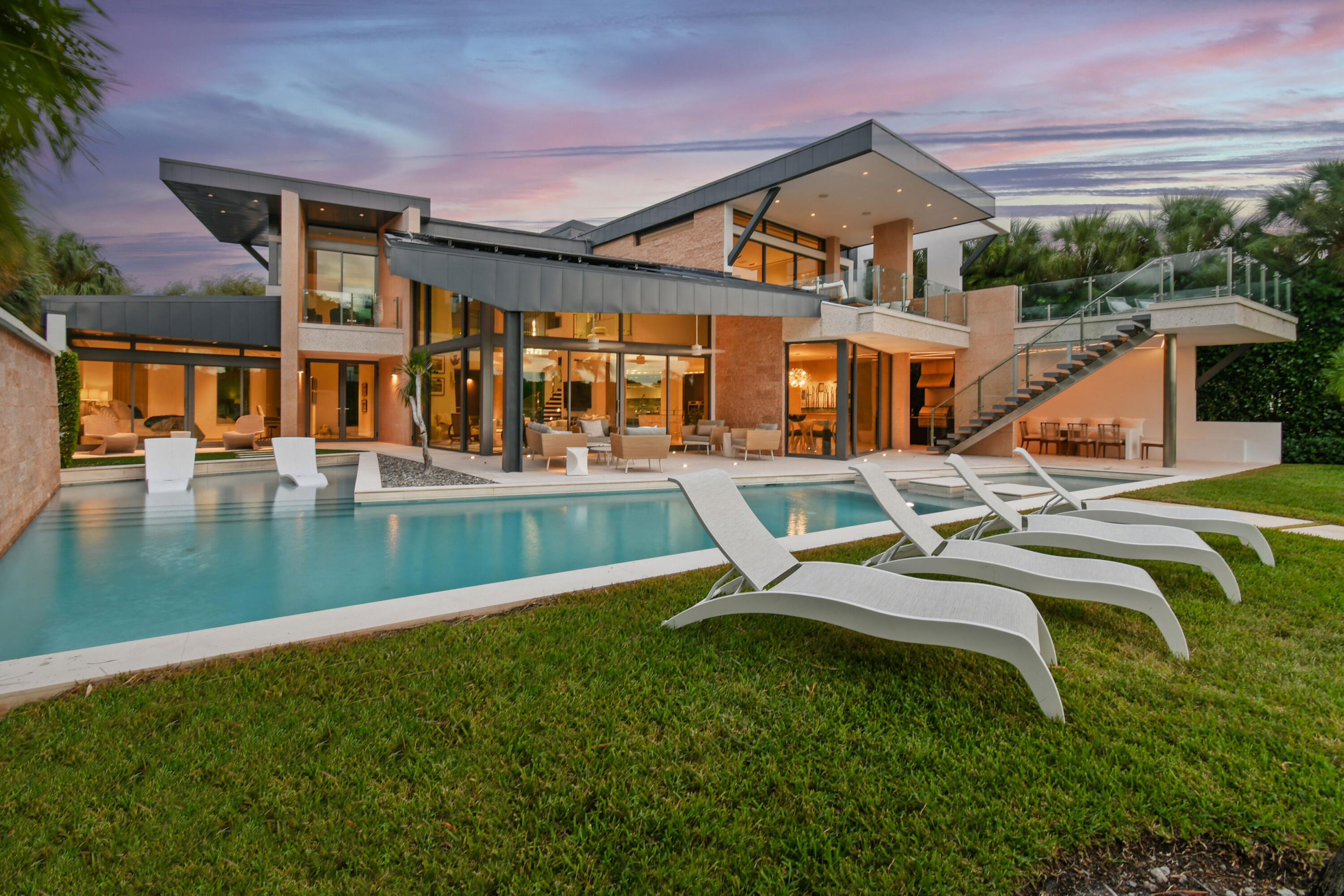 JUPITER INLET BEACH COLONY - Residential